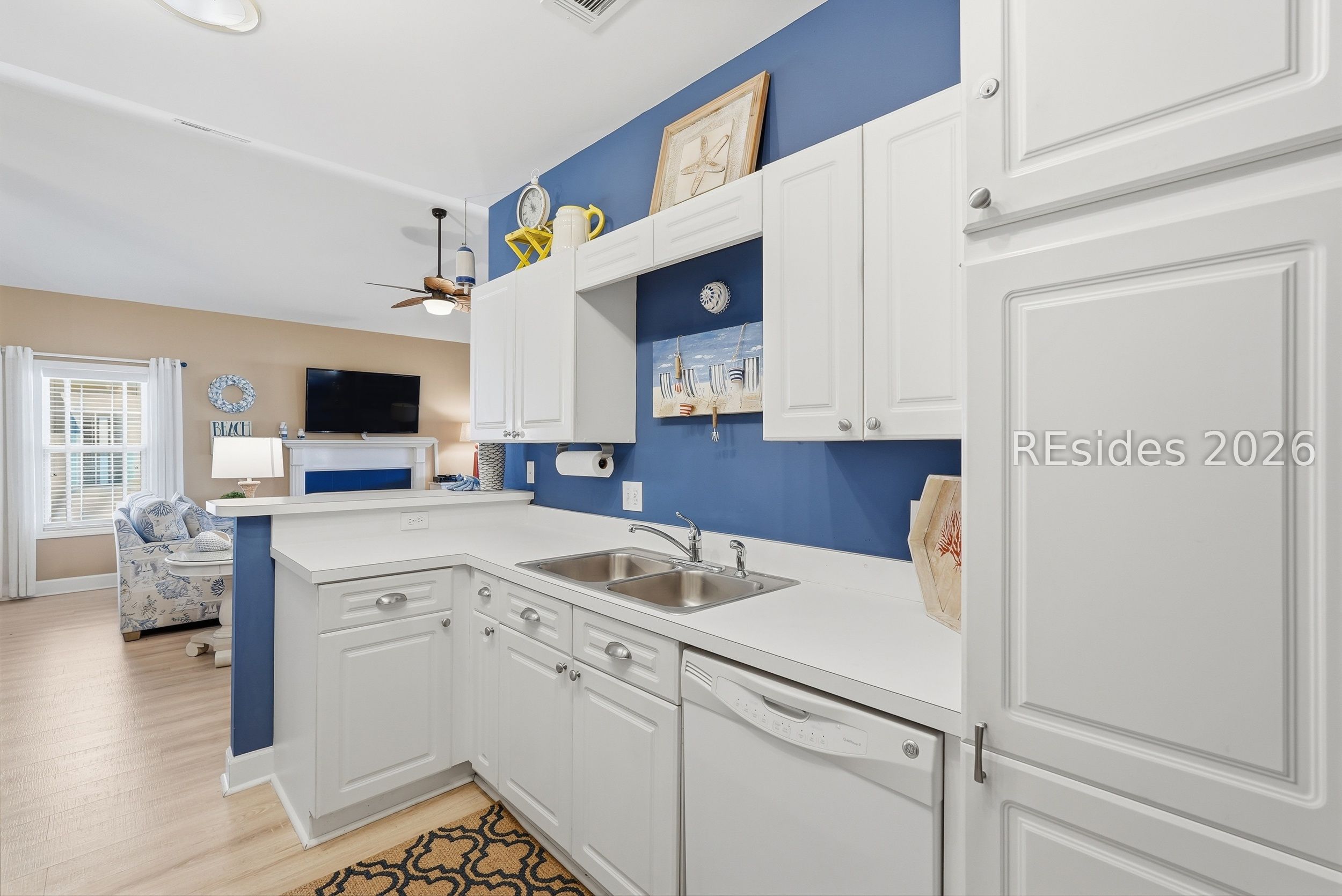 30 Wimbledon Court Unit: 4B