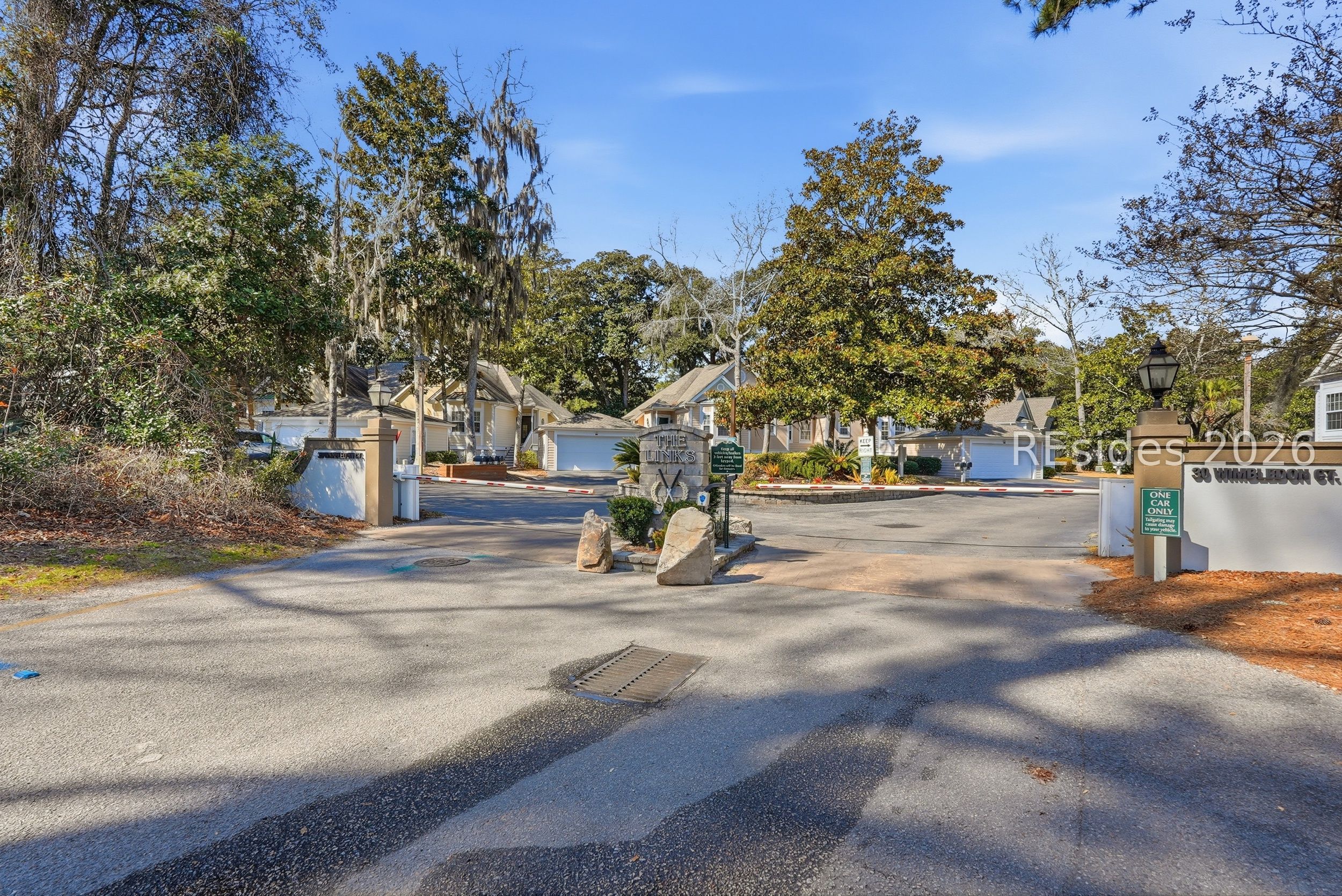 30 Wimbledon Court Unit: 4B