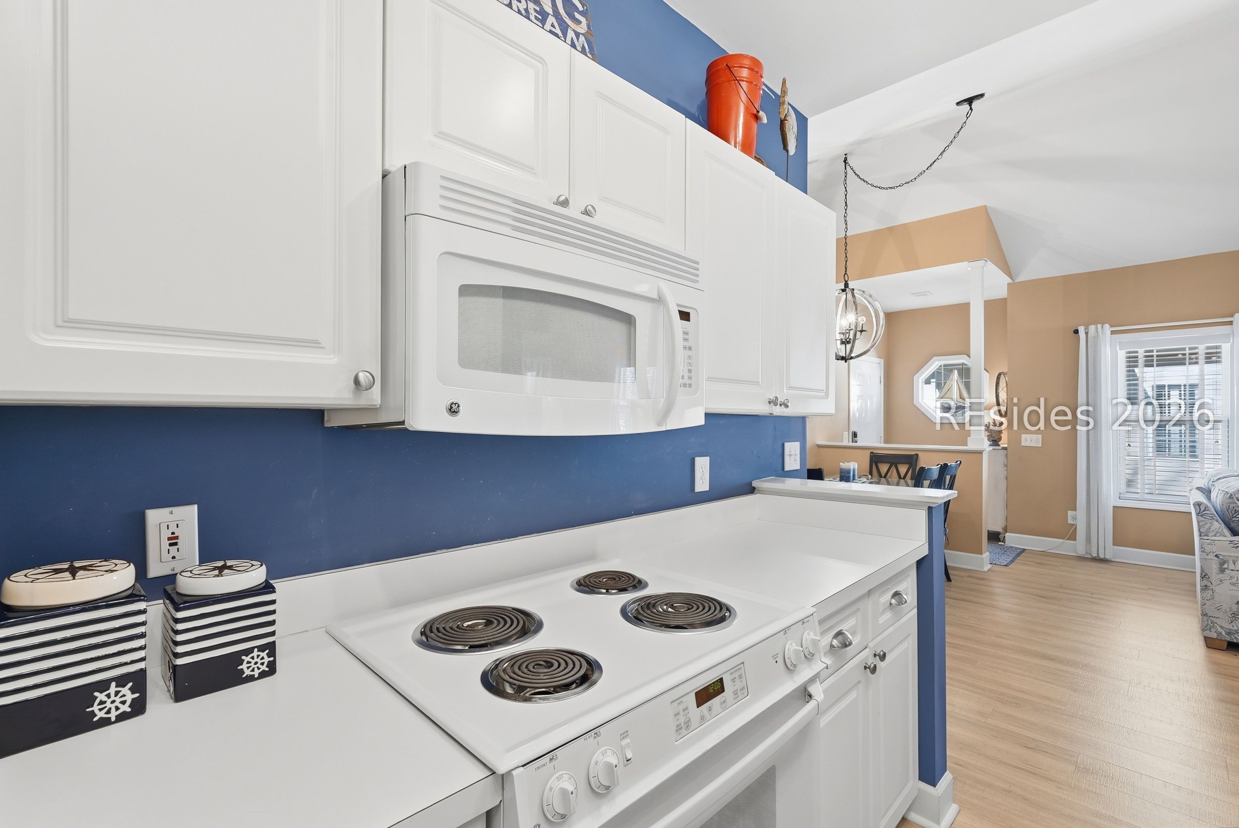 30 Wimbledon Court Unit: 4B