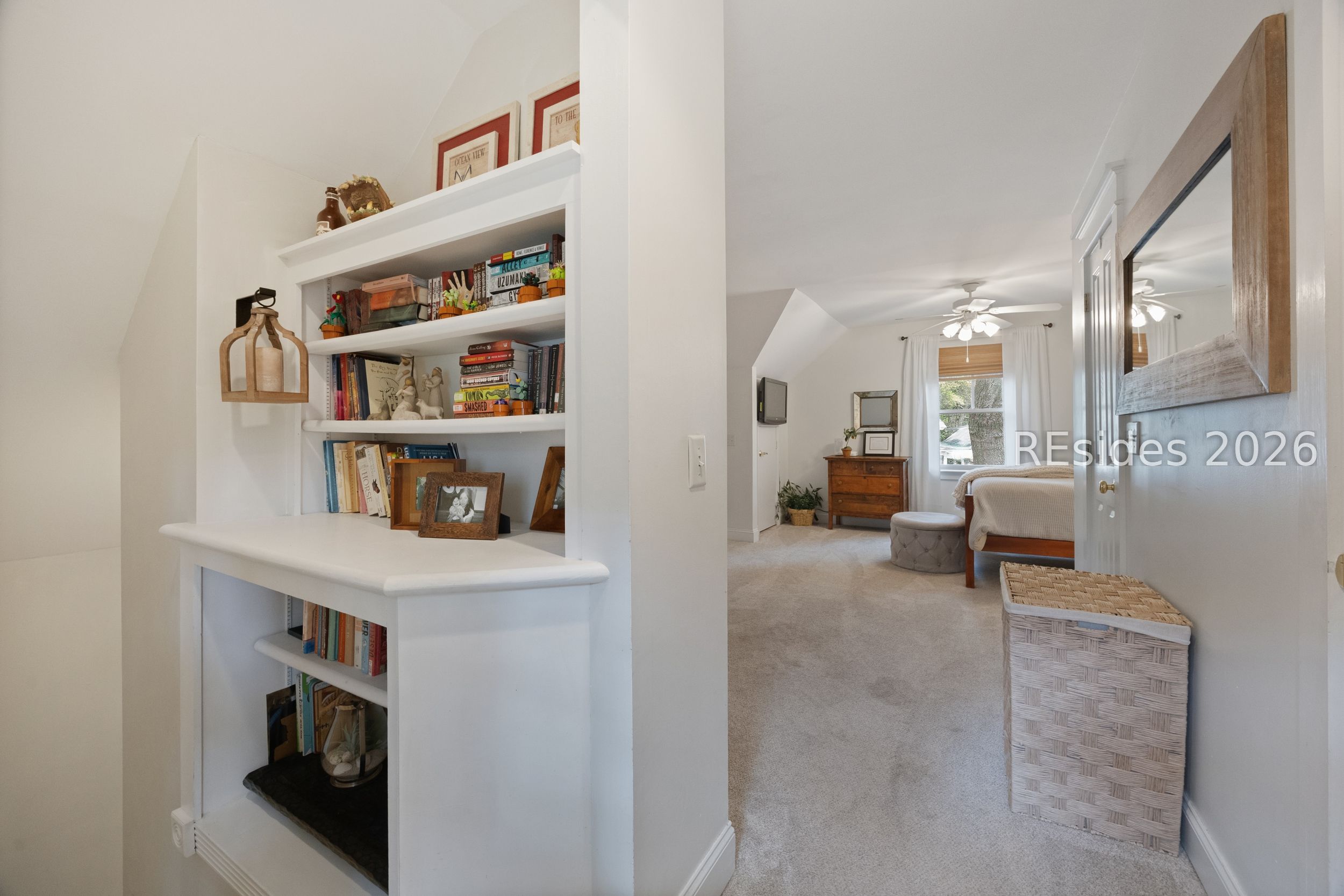 15 Hayek Street