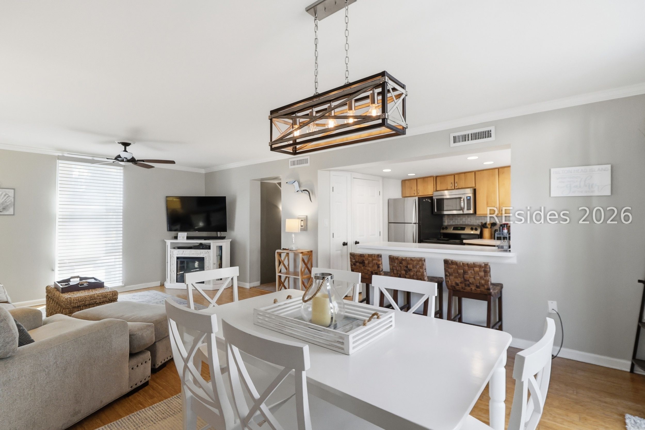 42 S Forest Beach Drive Unit: 3037