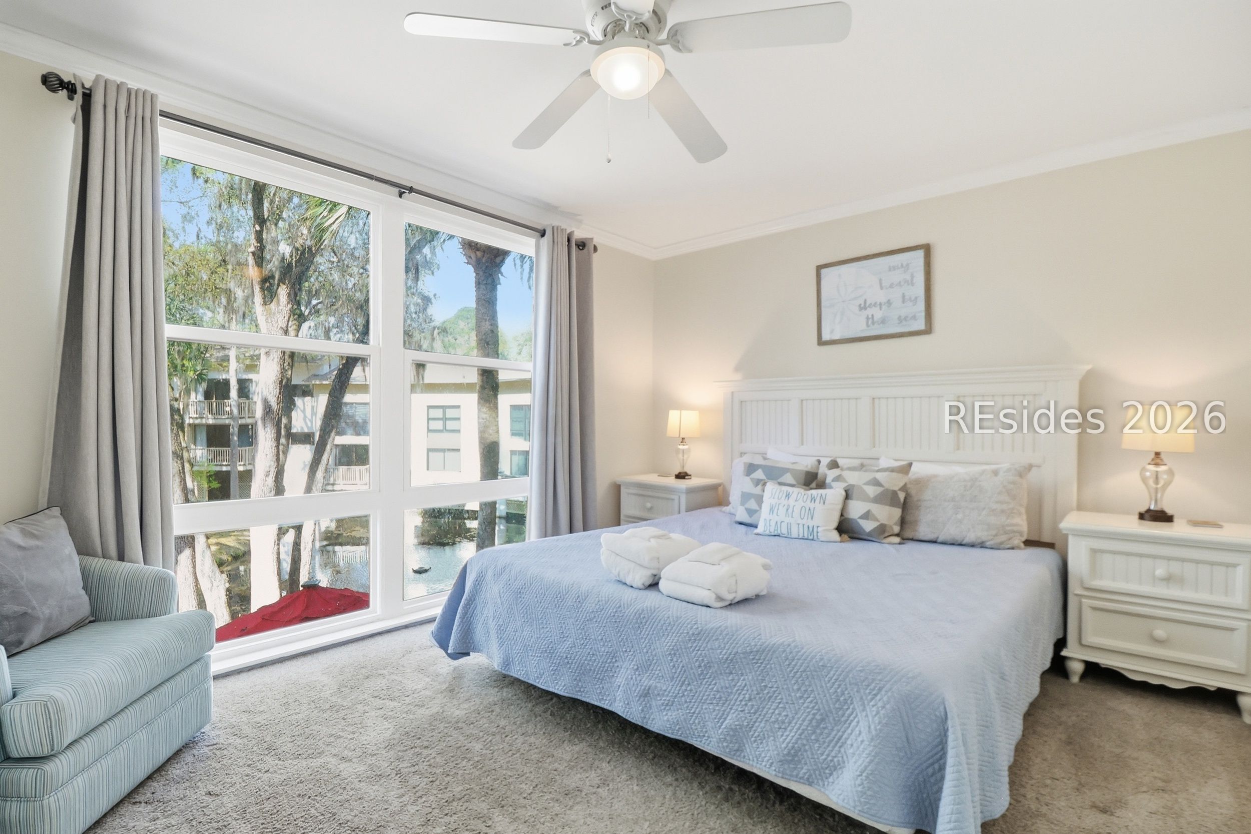 42 S Forest Beach Drive Unit: 3037