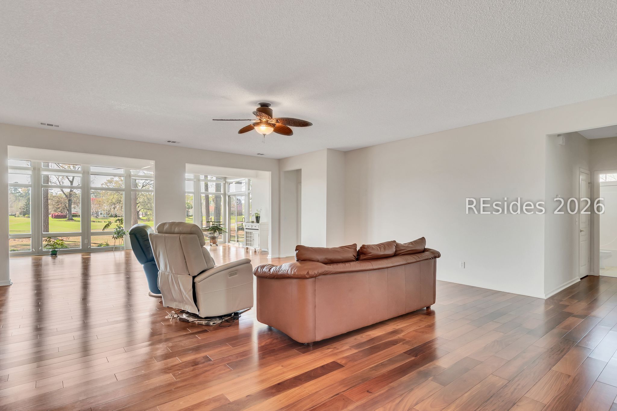15 Tallow Drive