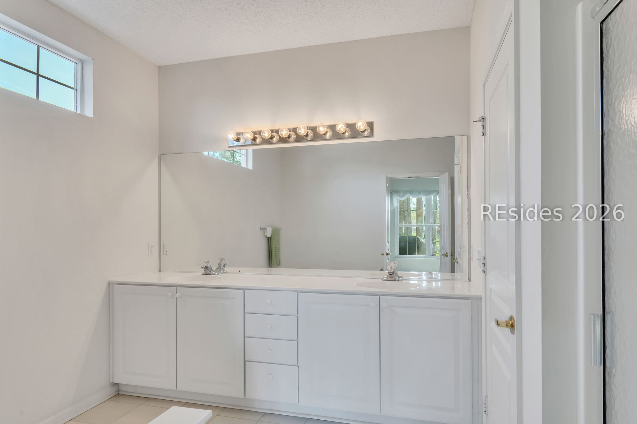 15 Tallow Drive