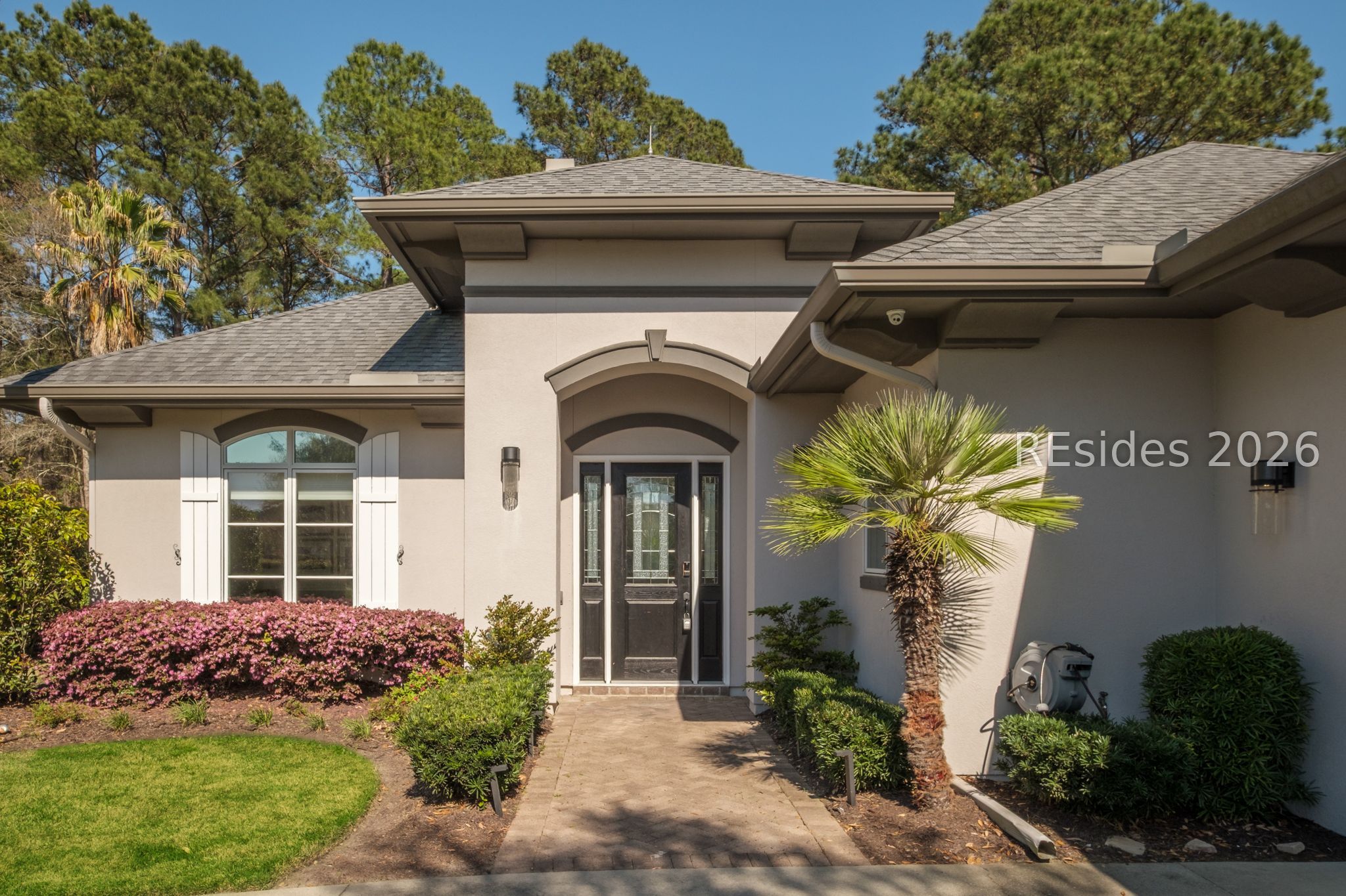 74 Clifton Drive
