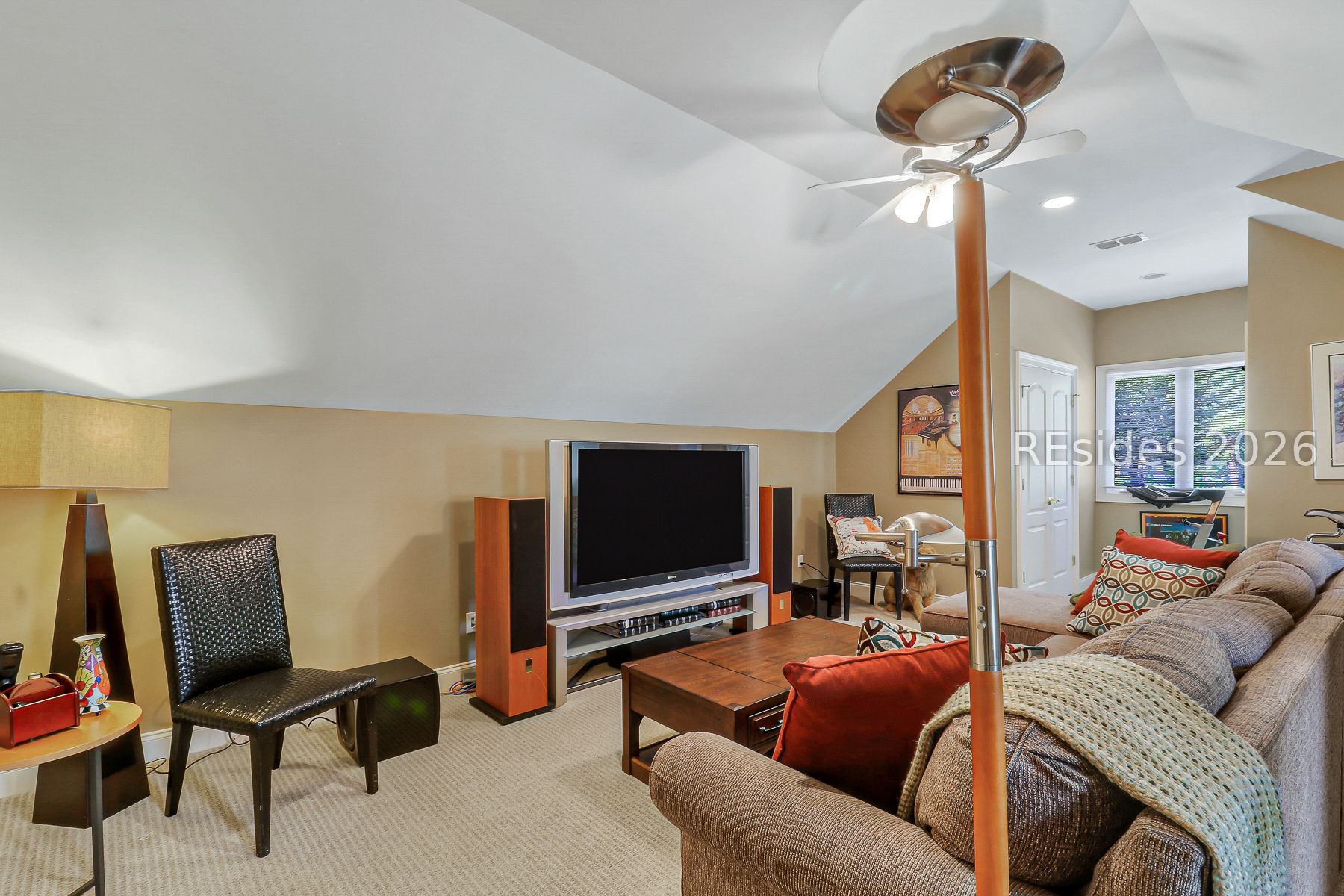 12 Retreat Lane