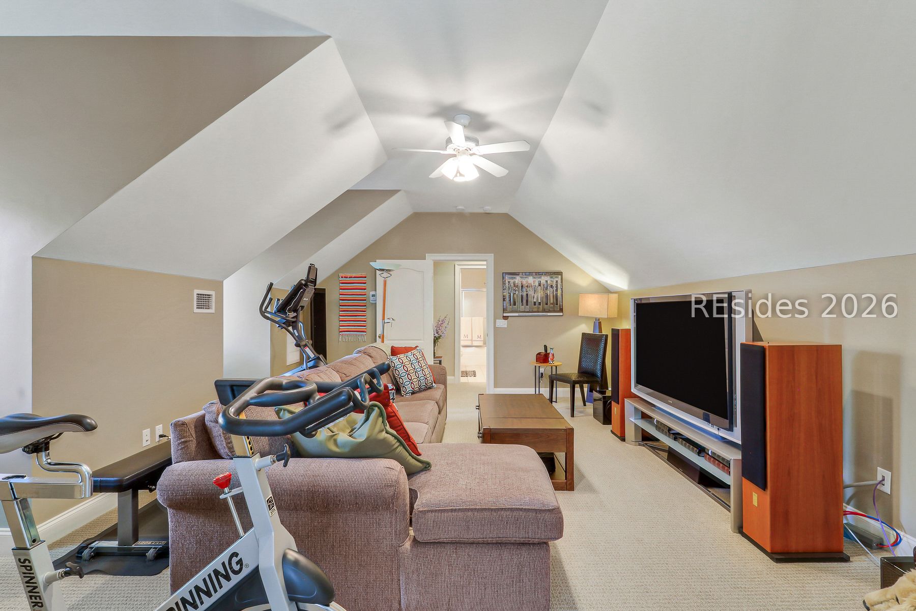 12 Retreat Lane