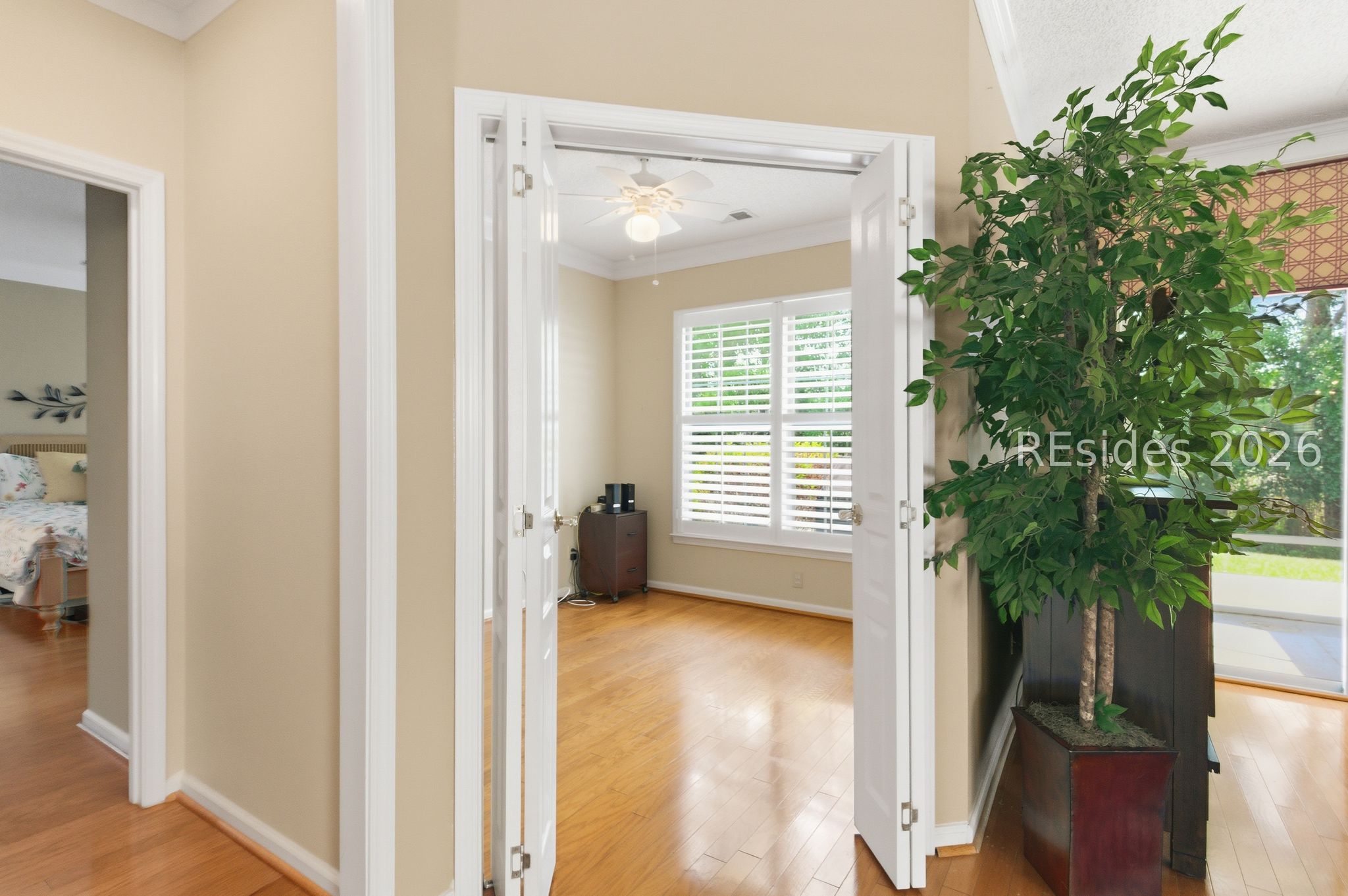 6 Larkspur Lane