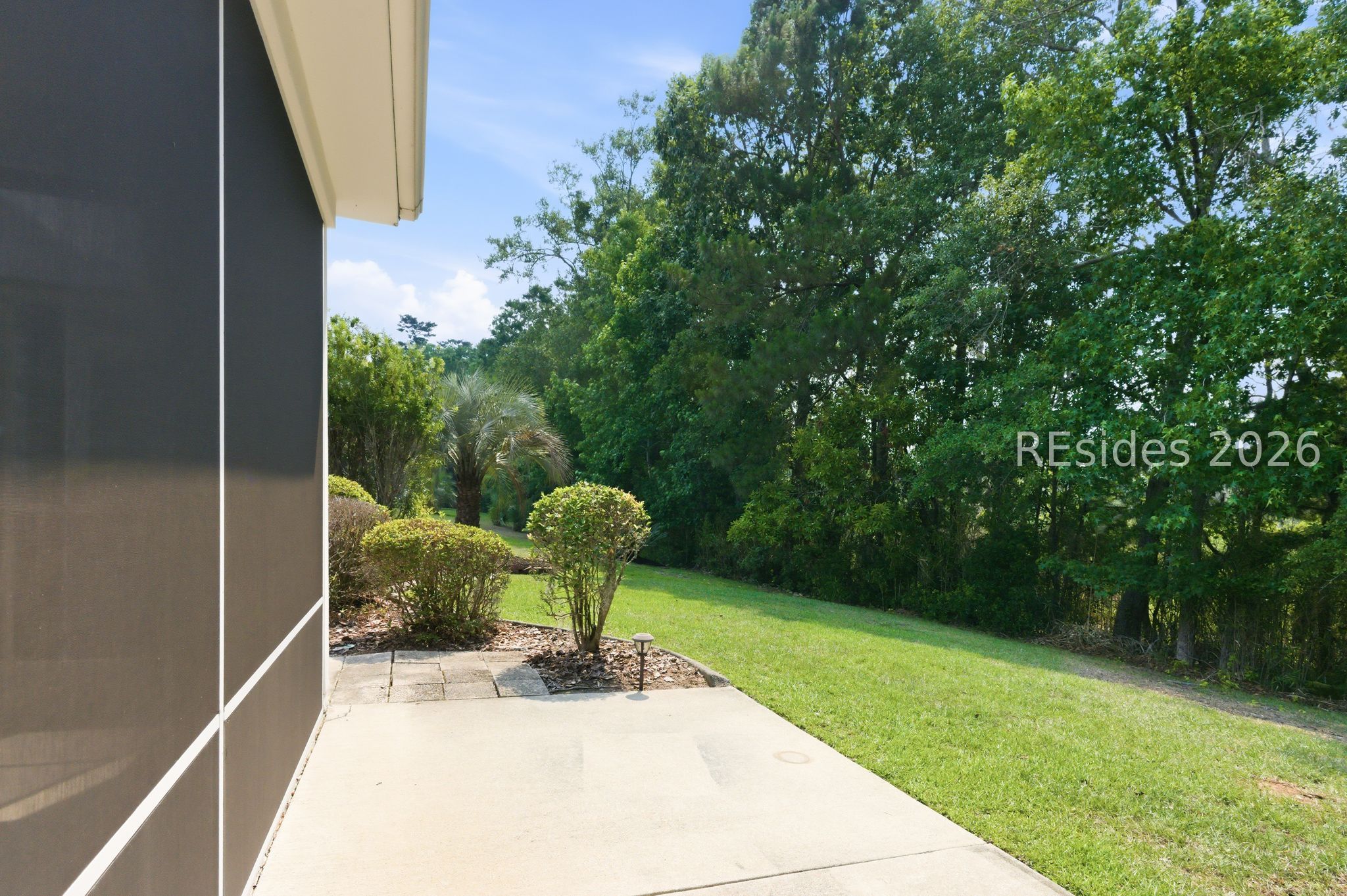 6 Larkspur Lane