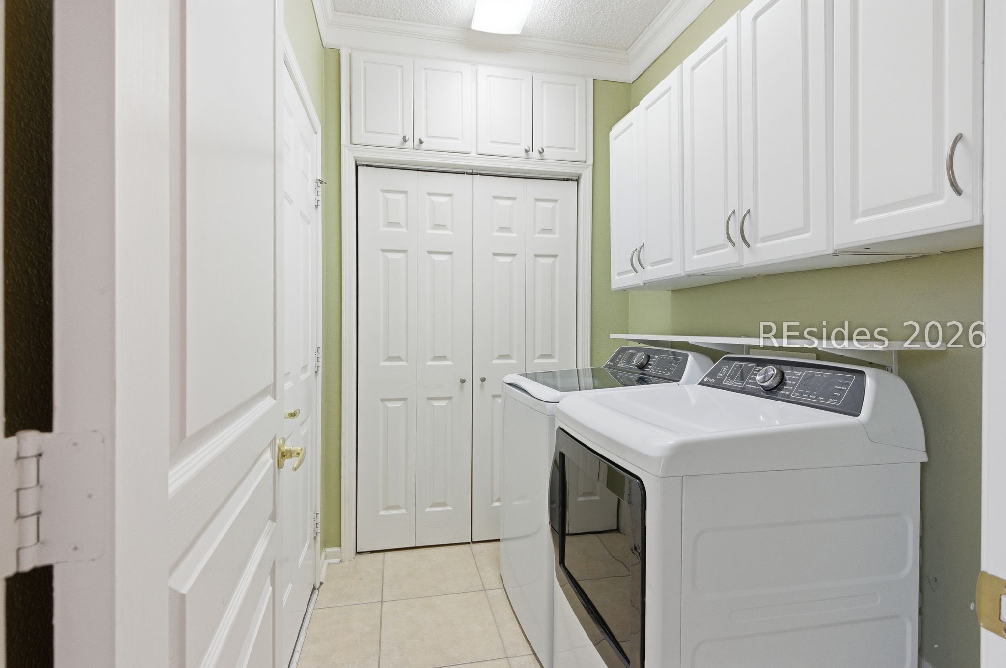6 Larkspur Lane