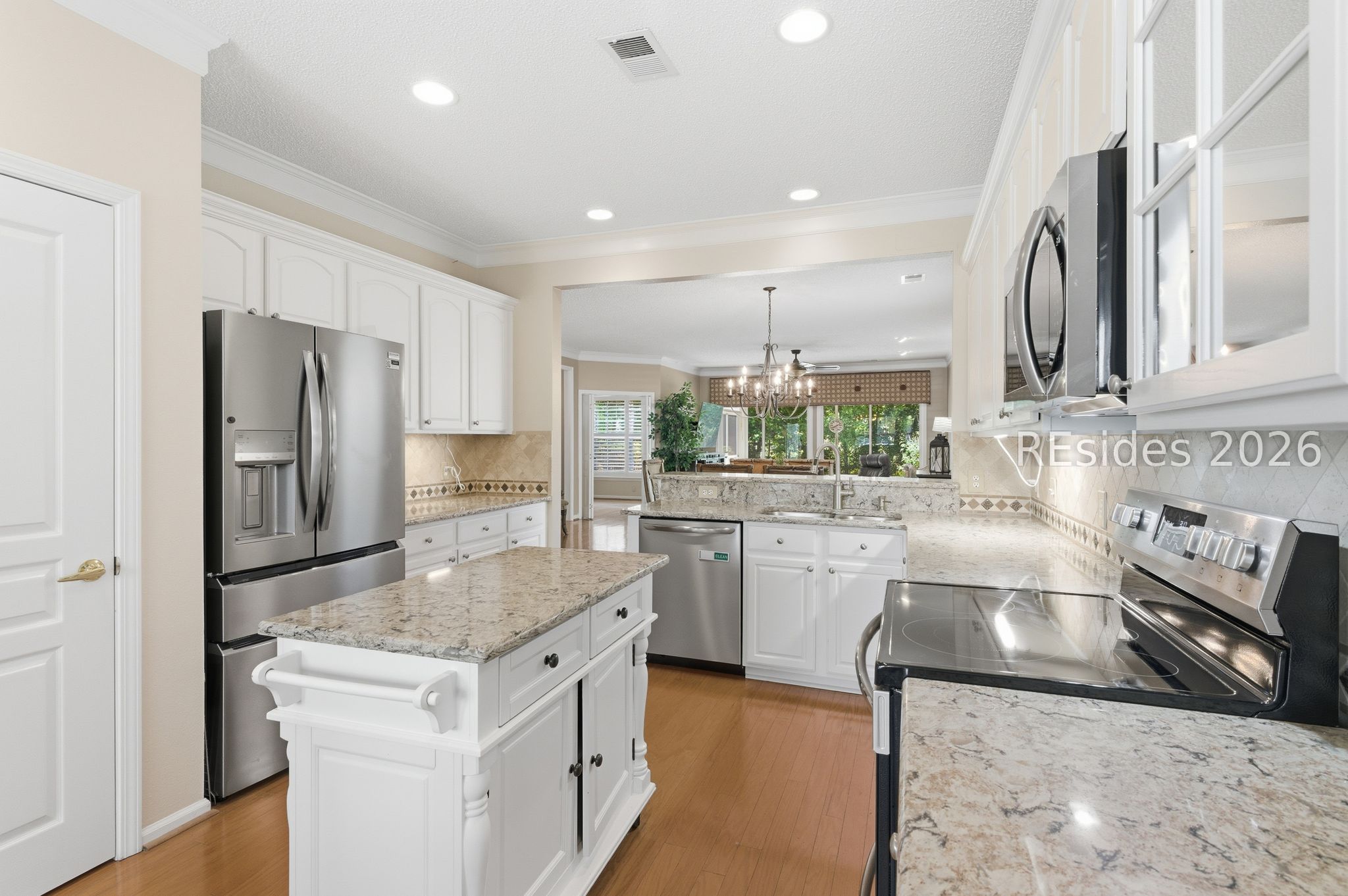 6 Larkspur Lane