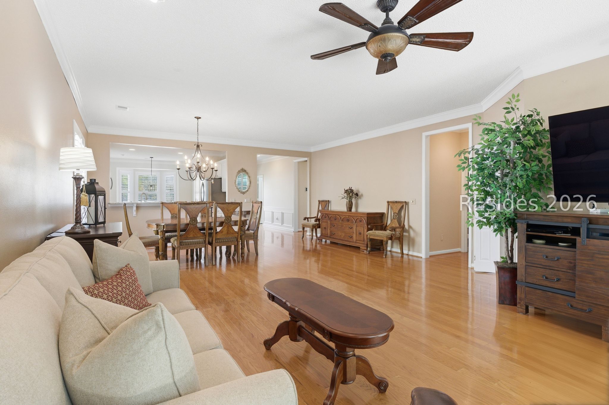 6 Larkspur Lane
