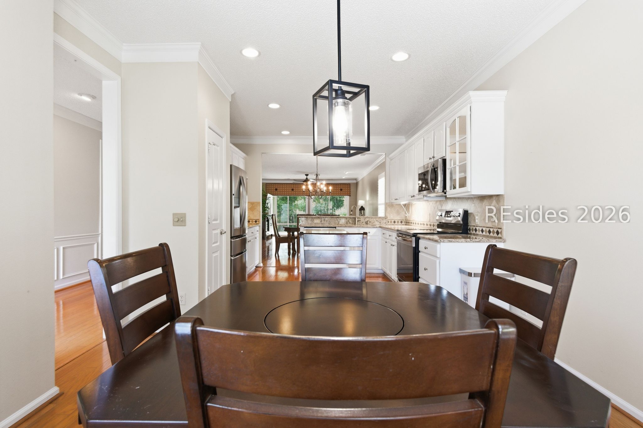 6 Larkspur Lane