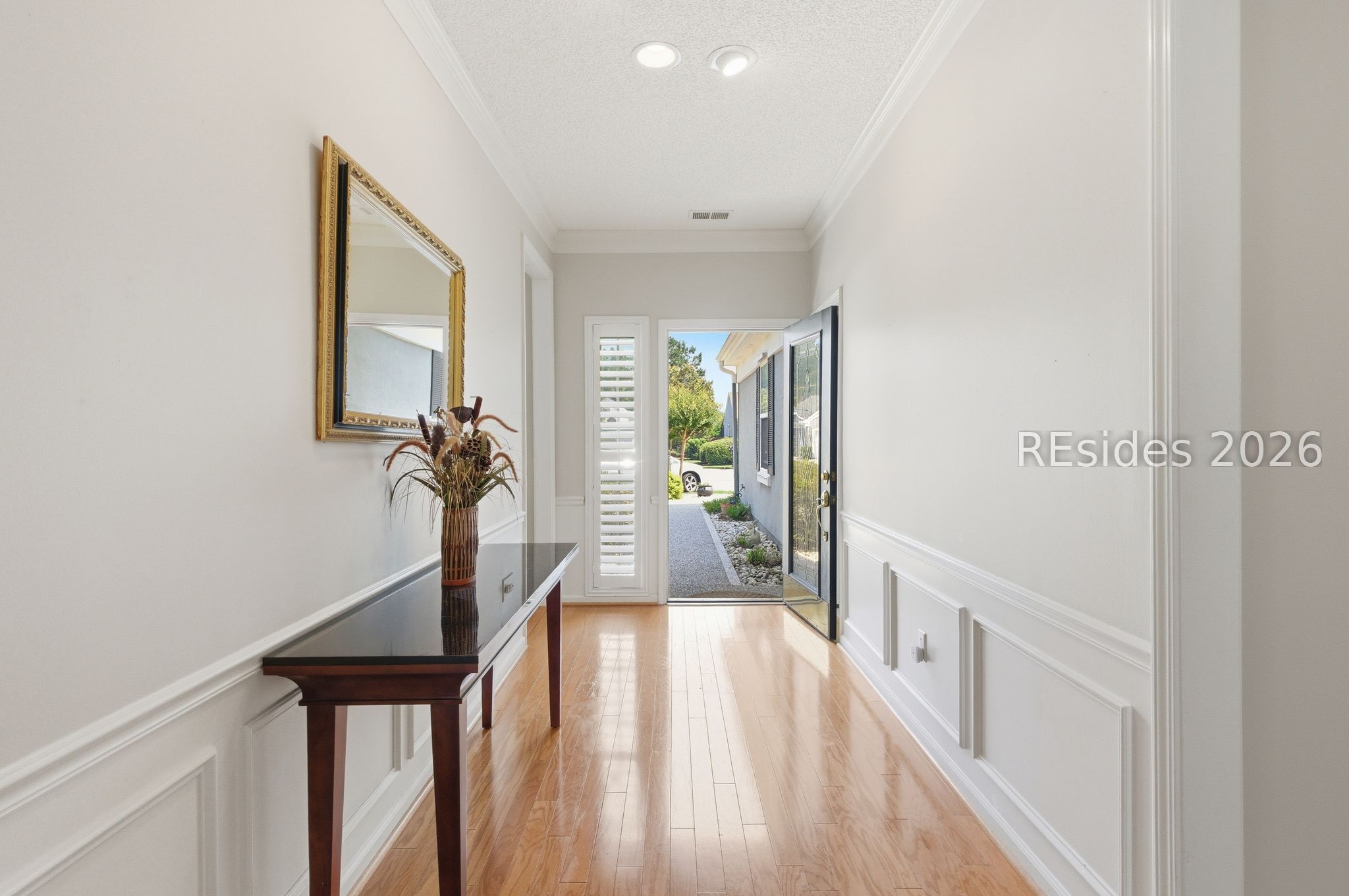6 Larkspur Lane