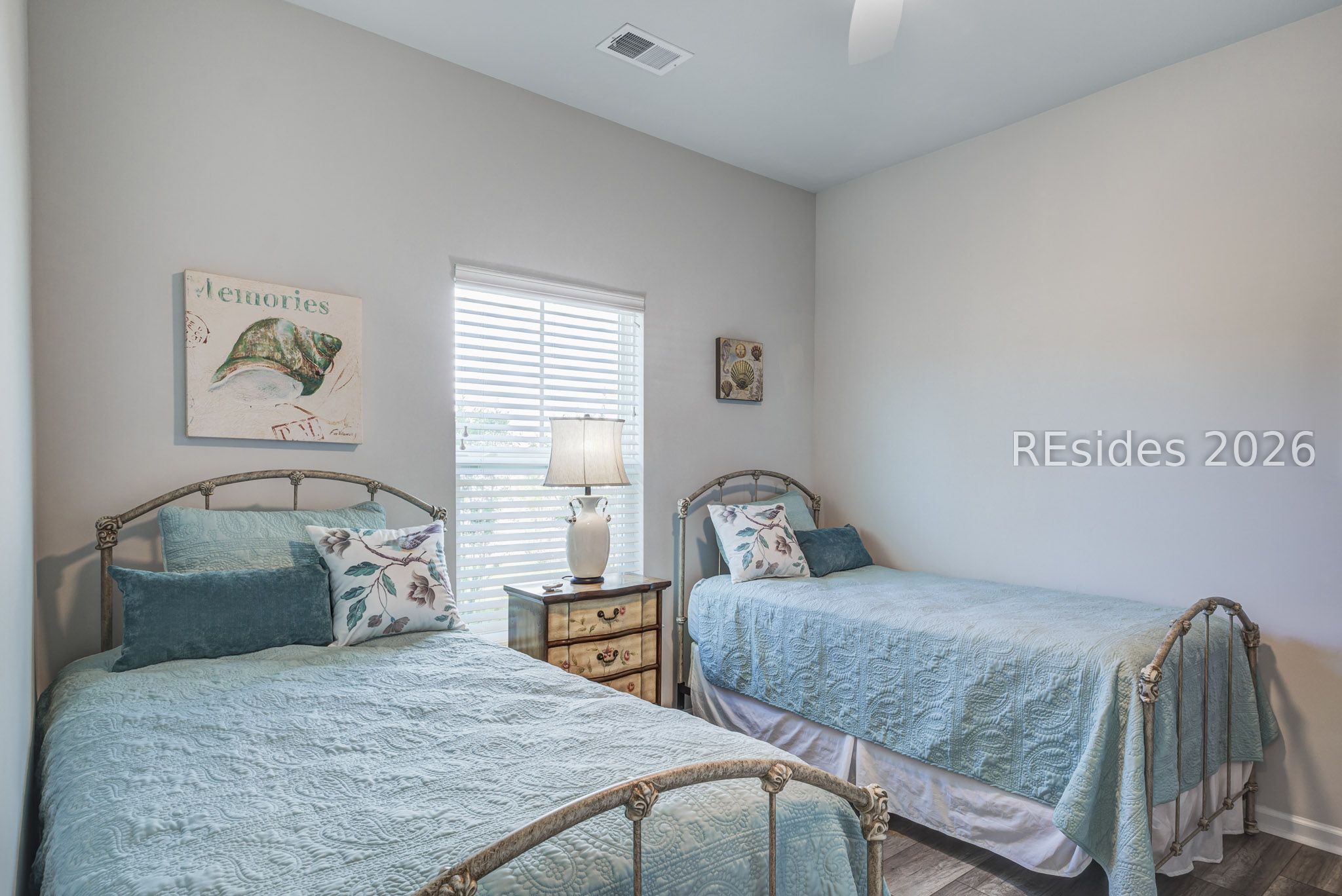 145 Clearwater Walk