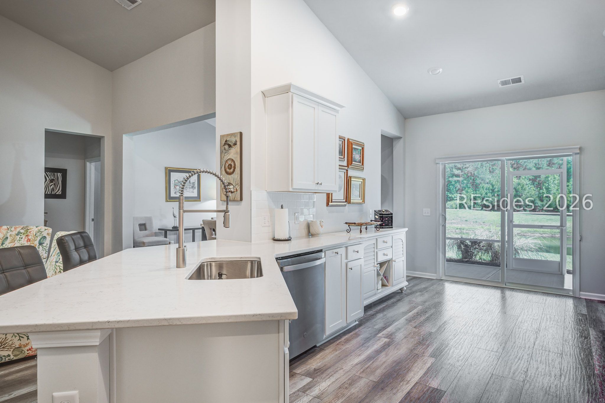 145 Clearwater Walk