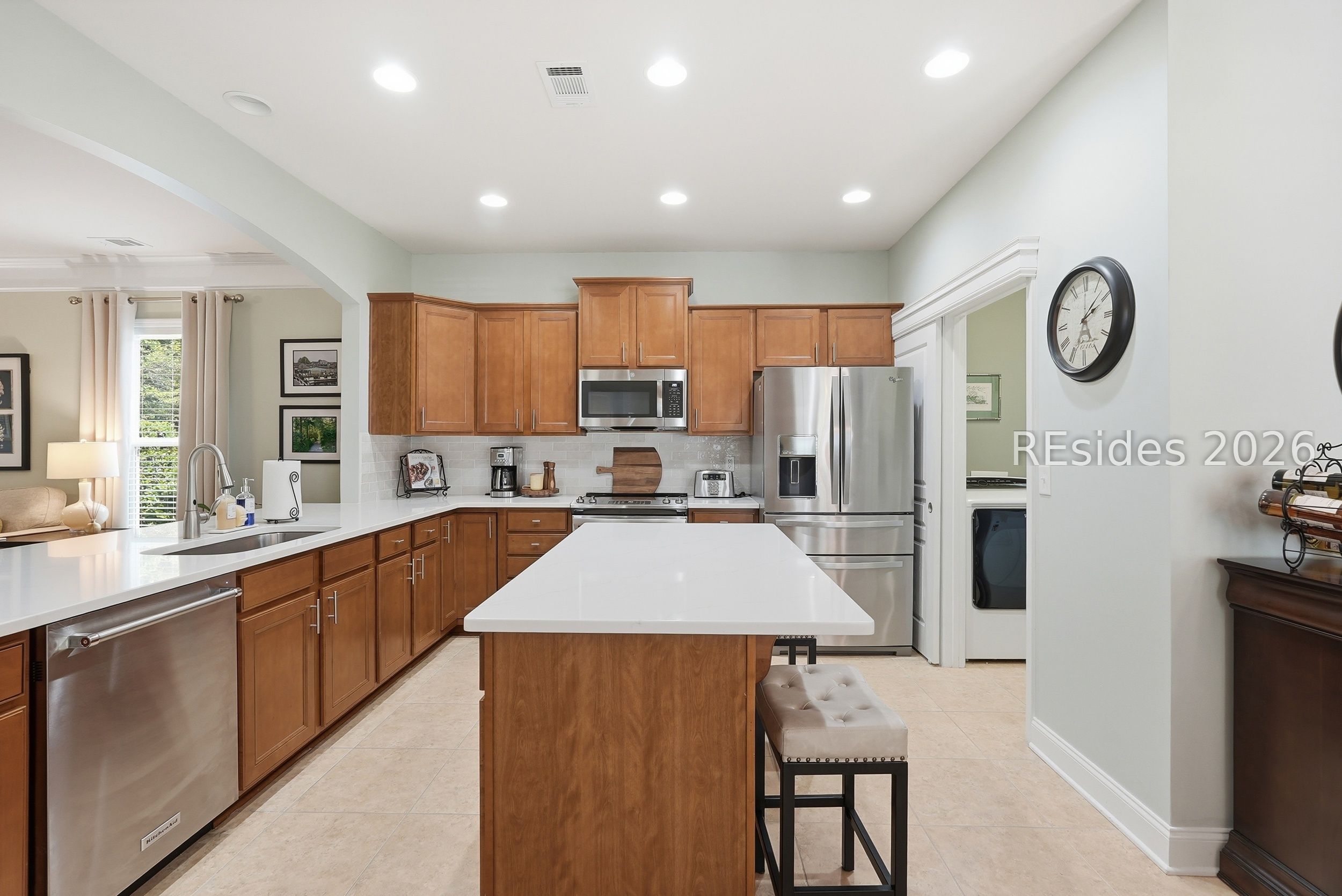 21 Groveview Avenue