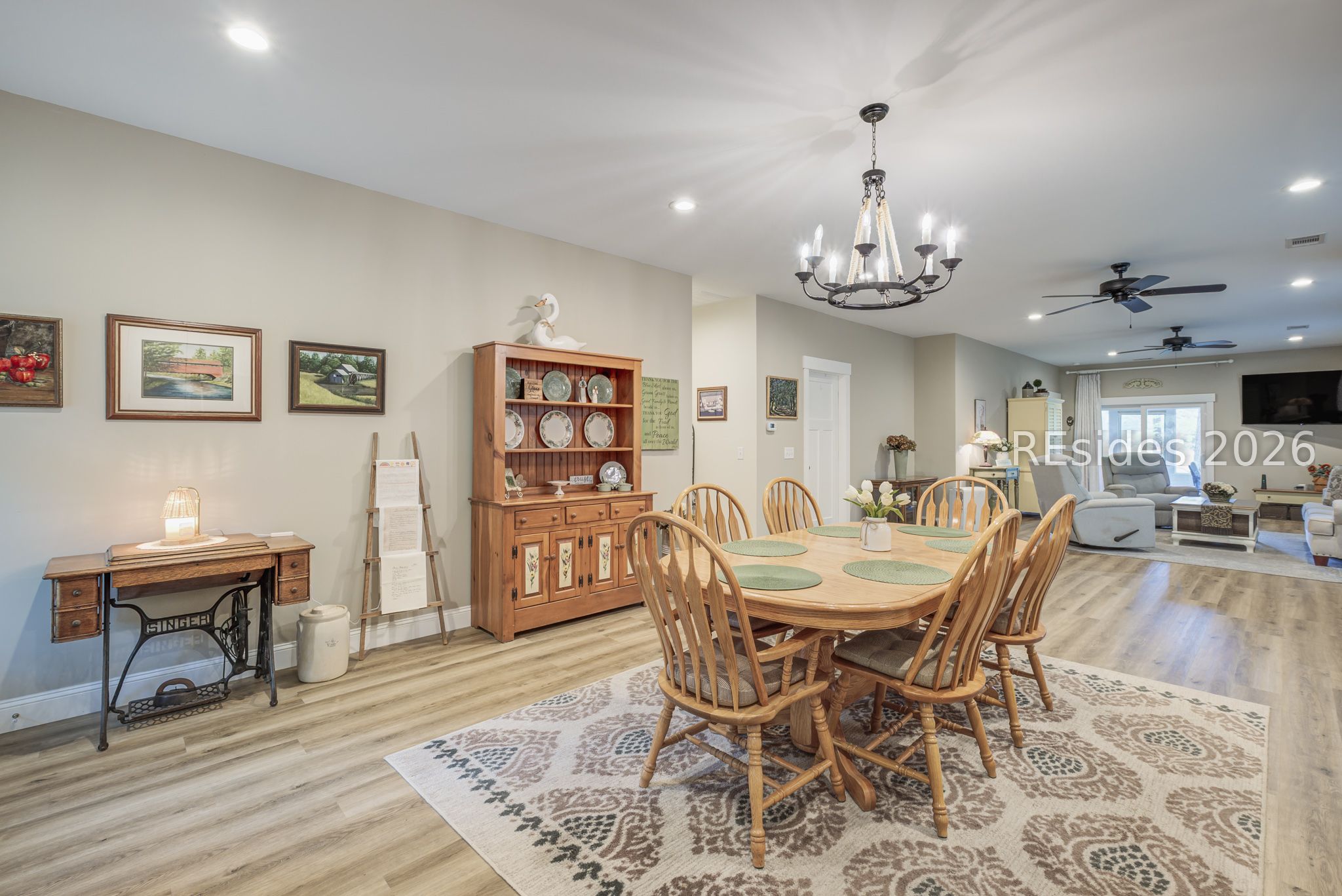 157 Wellington Loop