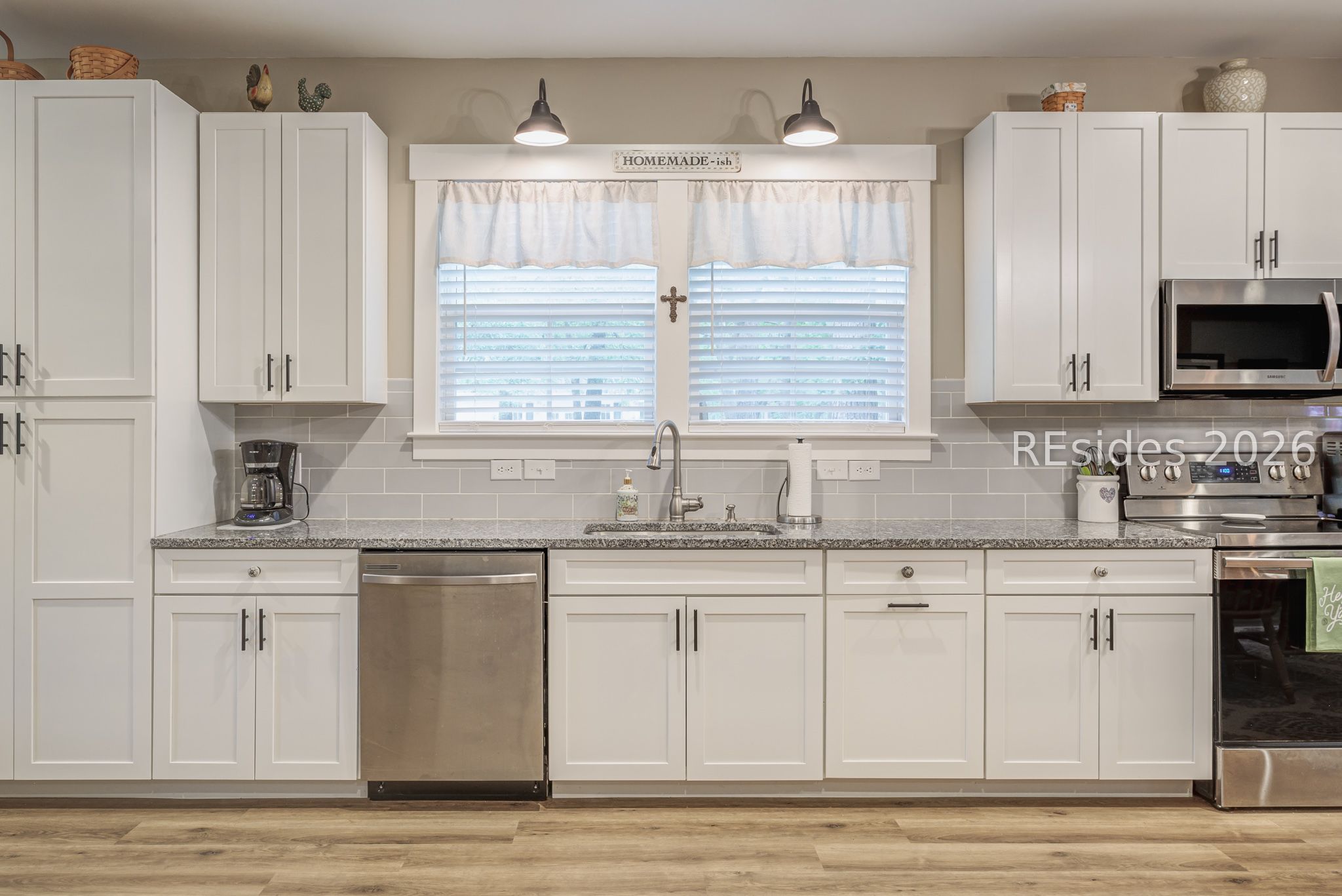 157 Wellington Loop