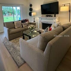 343 Landing Lane