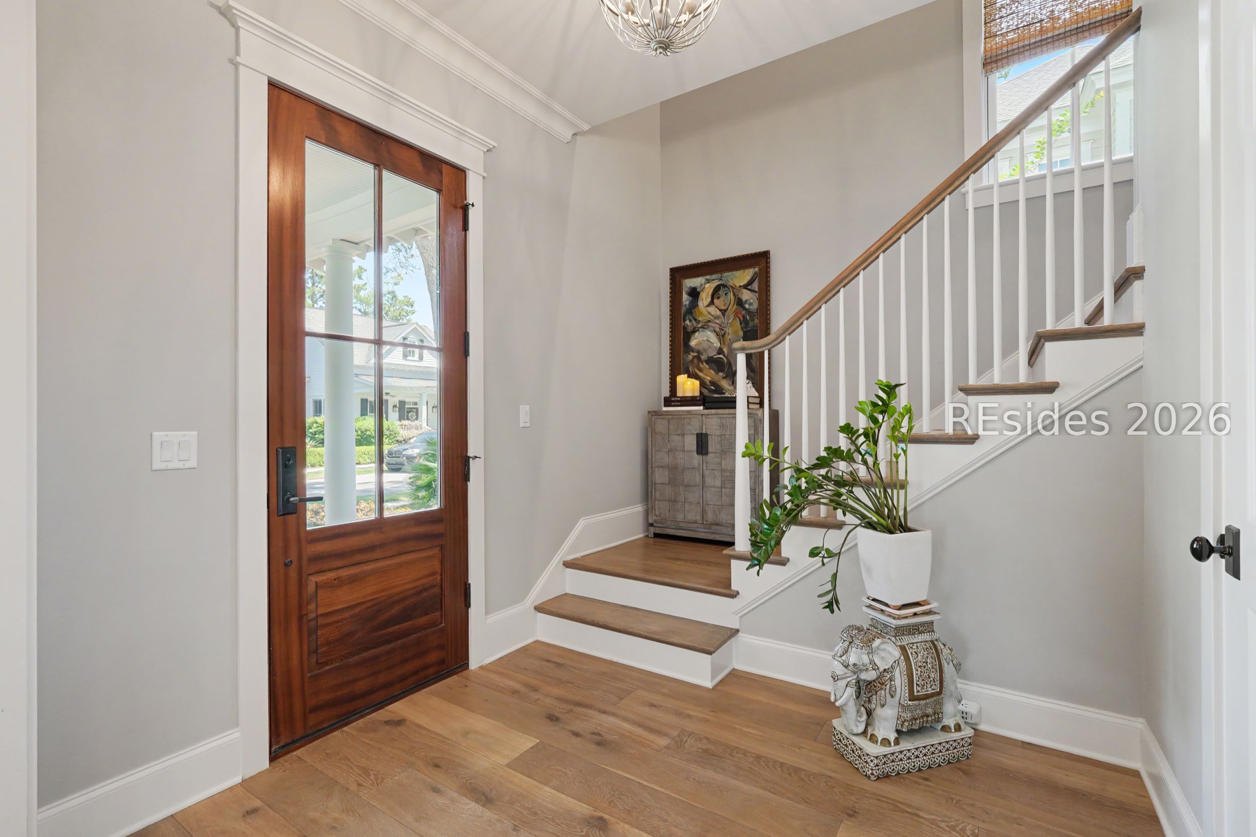 7 West Bluff