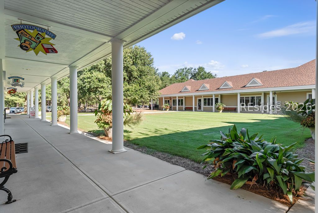 148 Colonel Thomas Heyward Road