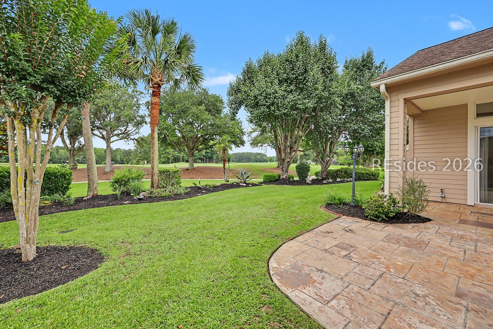 148 Colonel Thomas Heyward Road