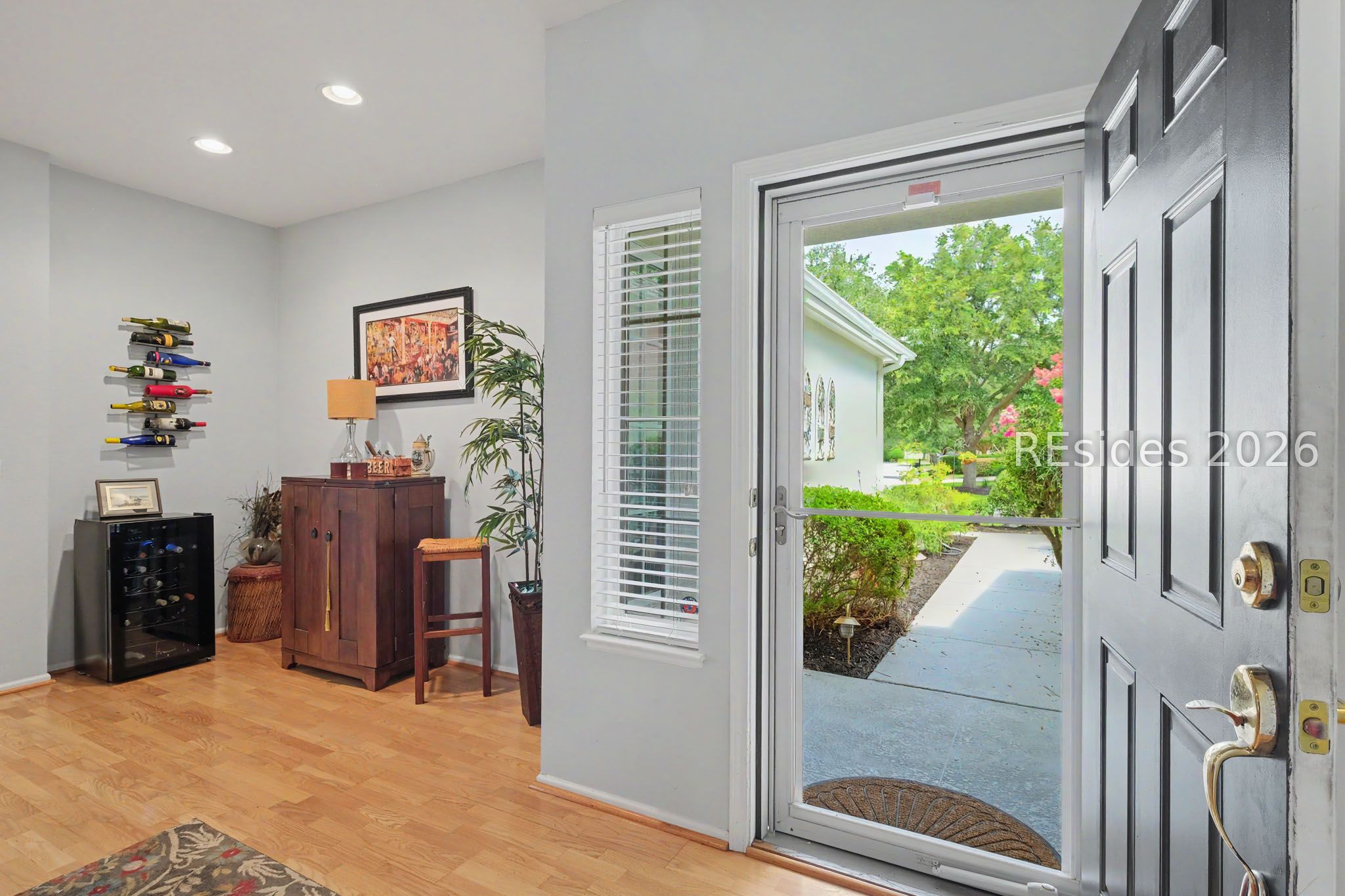 124 Hampton Circle