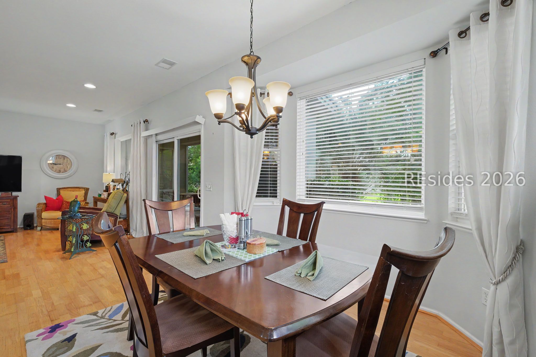 124 Hampton Circle