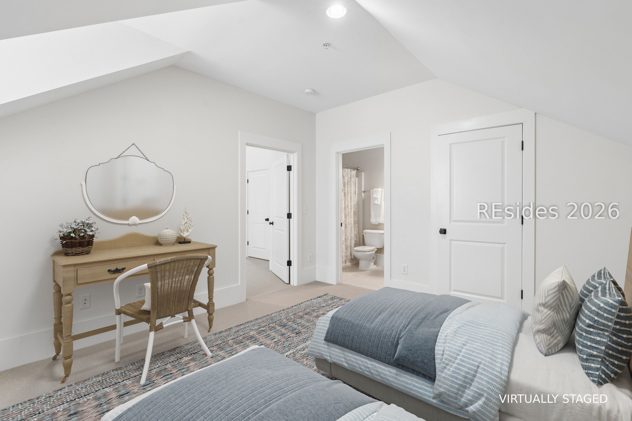 6 Abbey Row Unit: 3B