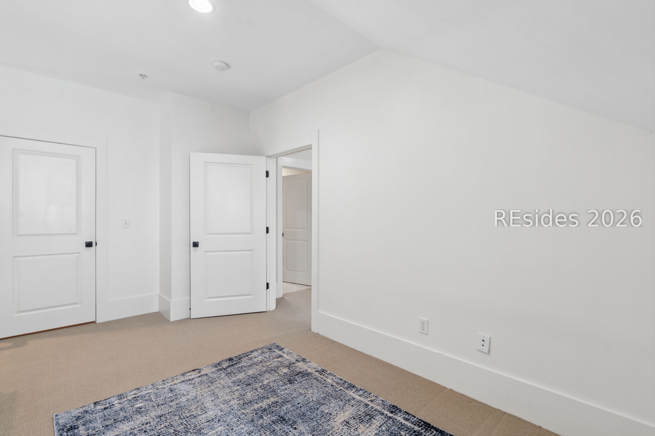 6 Abbey Row Unit: 3B
