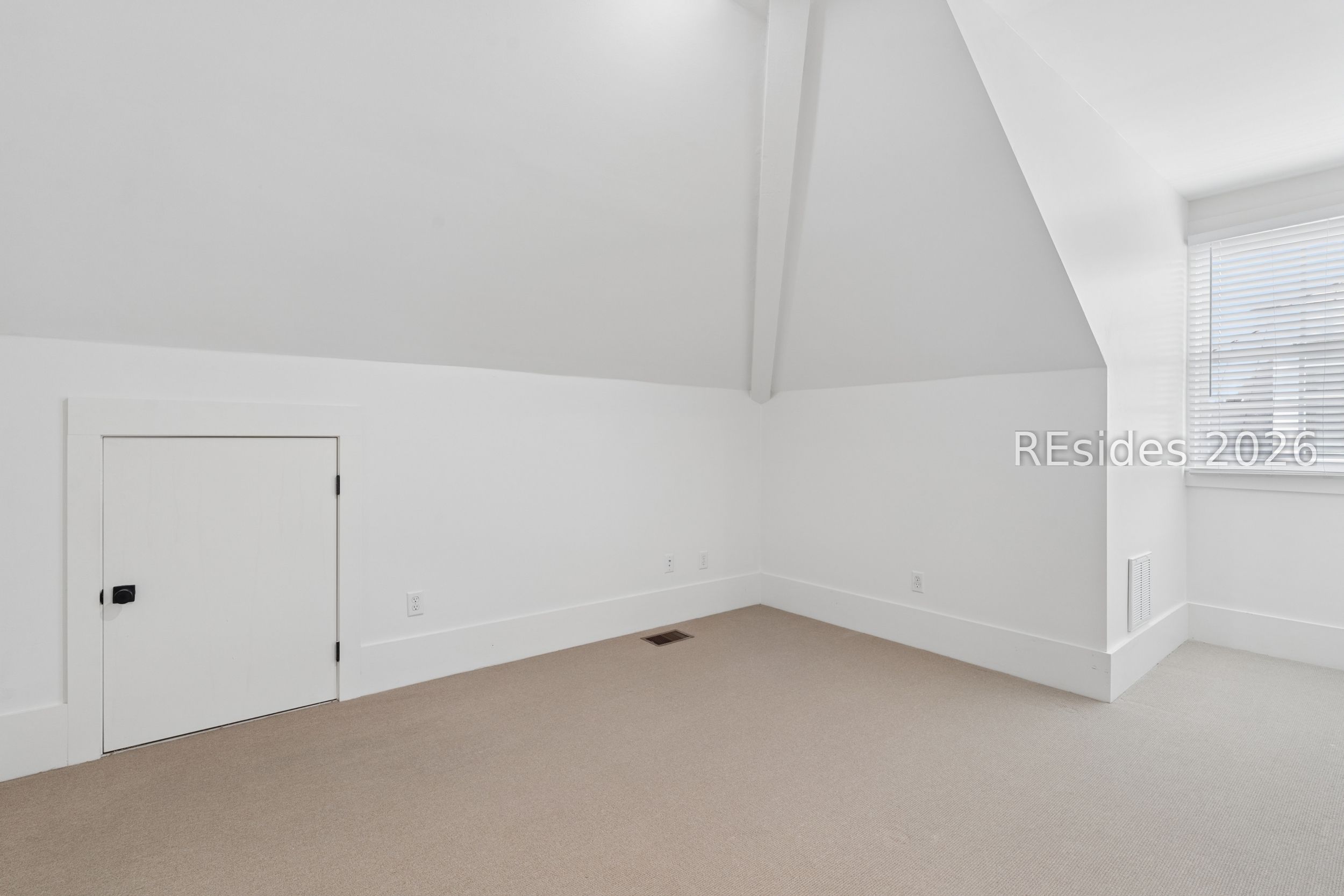 6 Abbey Row Unit: 3B
