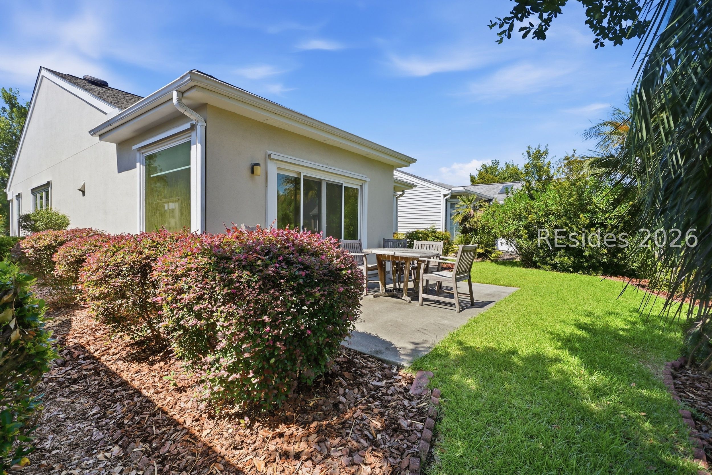 9 Pineapple Drive