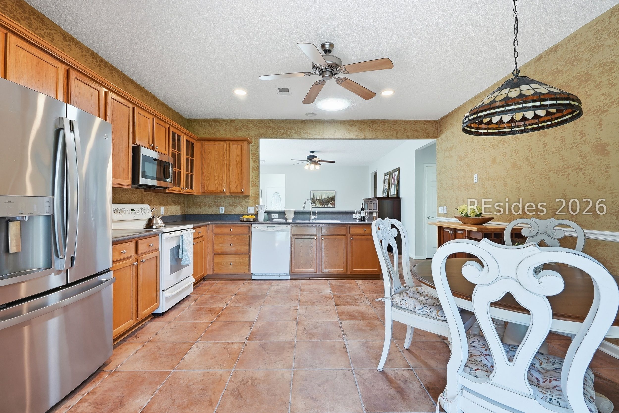 9 Pineapple Drive