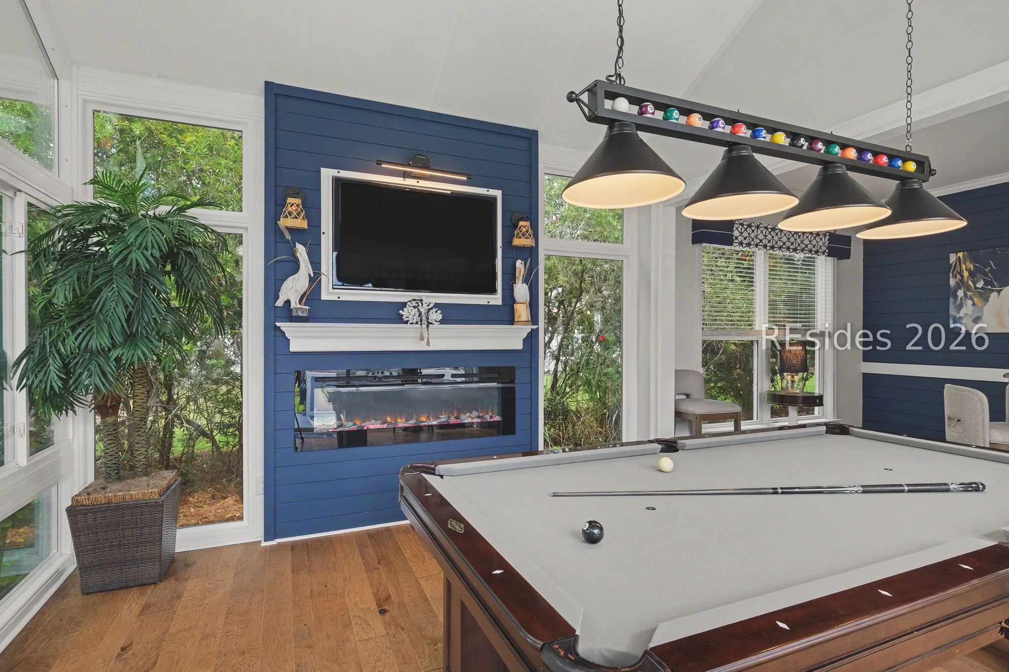 129 Kings Creek Drive