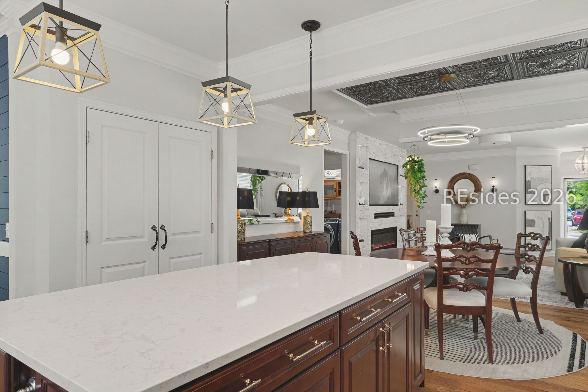 129 Kings Creek Drive
