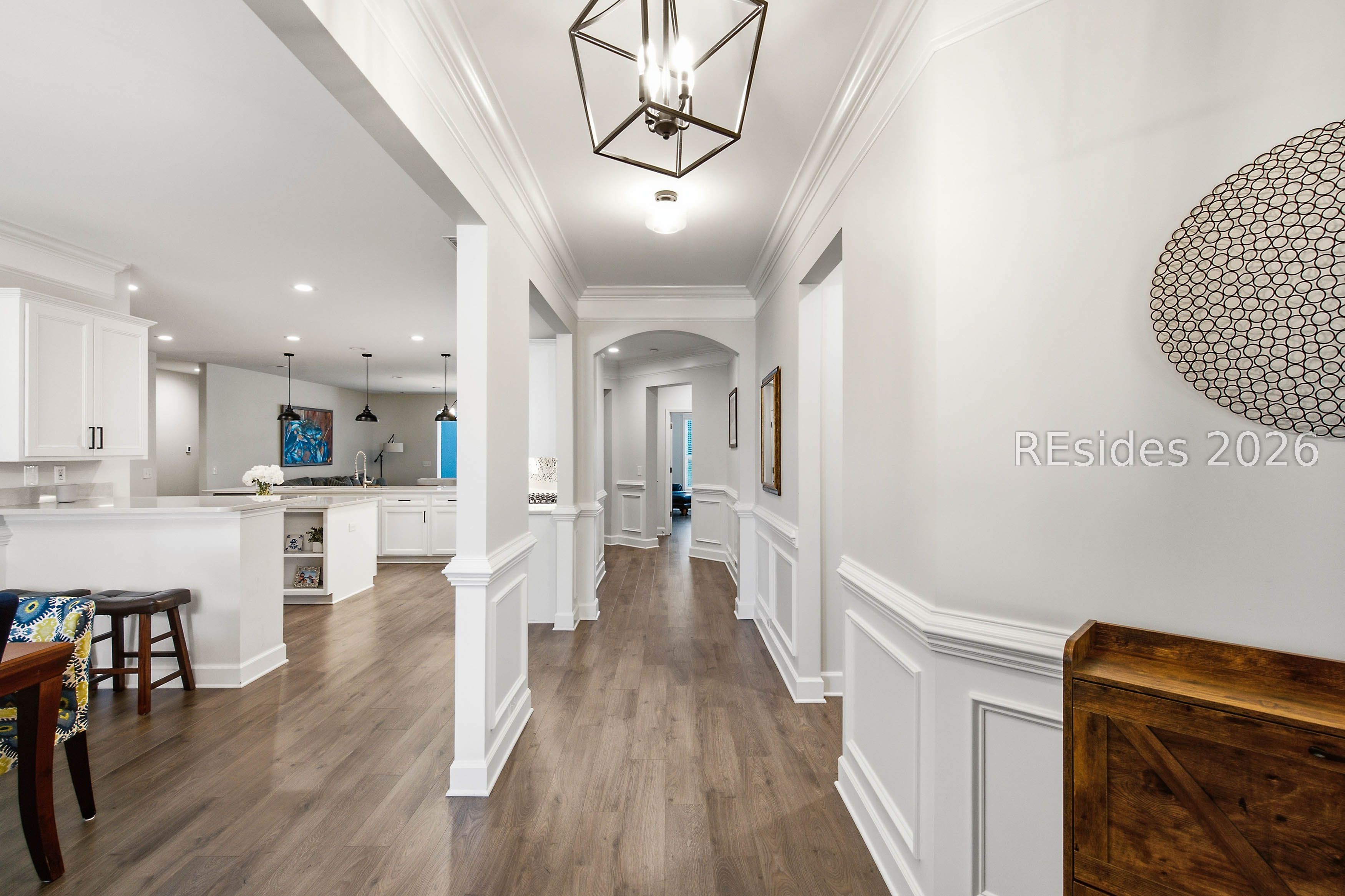 77 Bainbridge Way