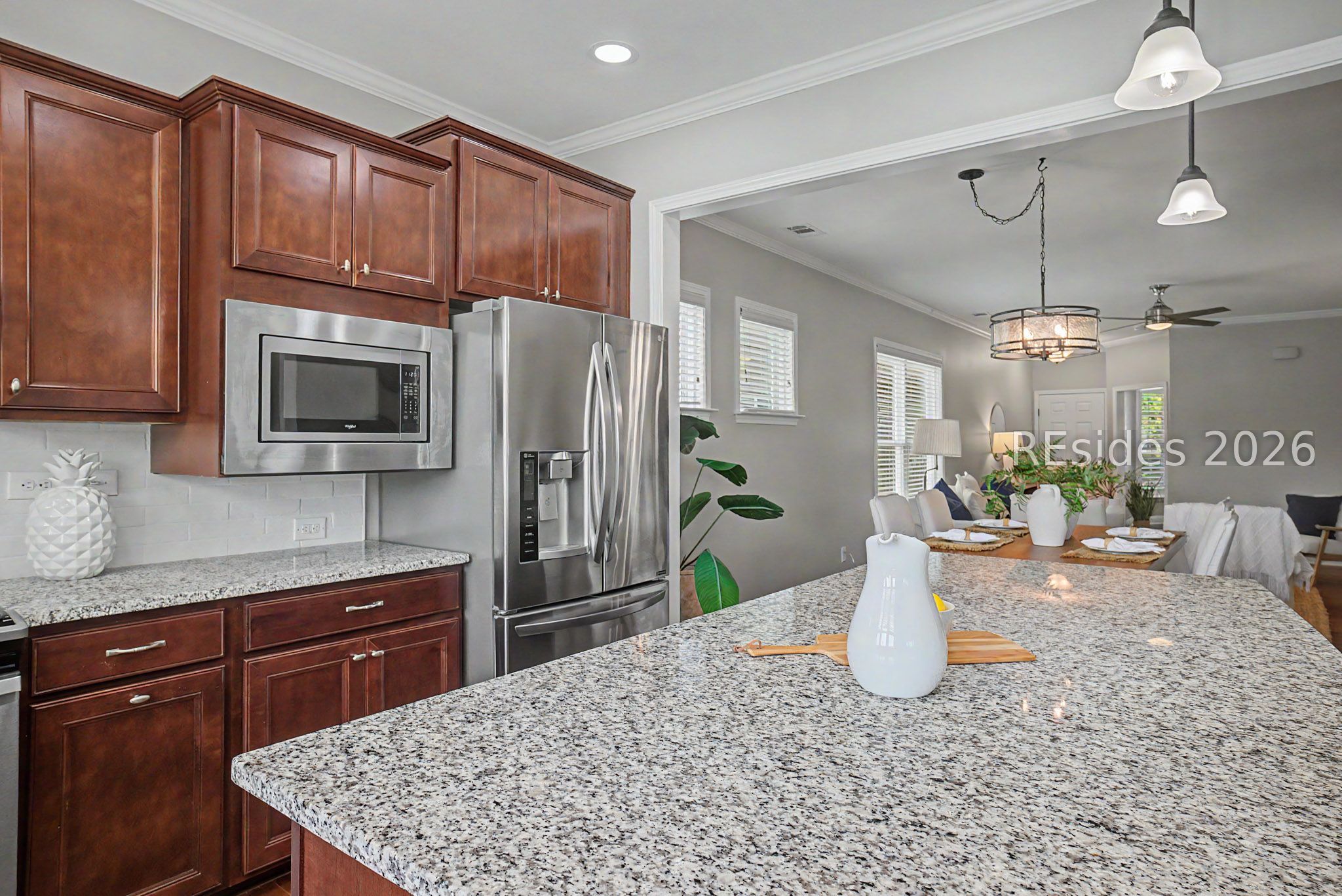 2404 Freshwater Lane