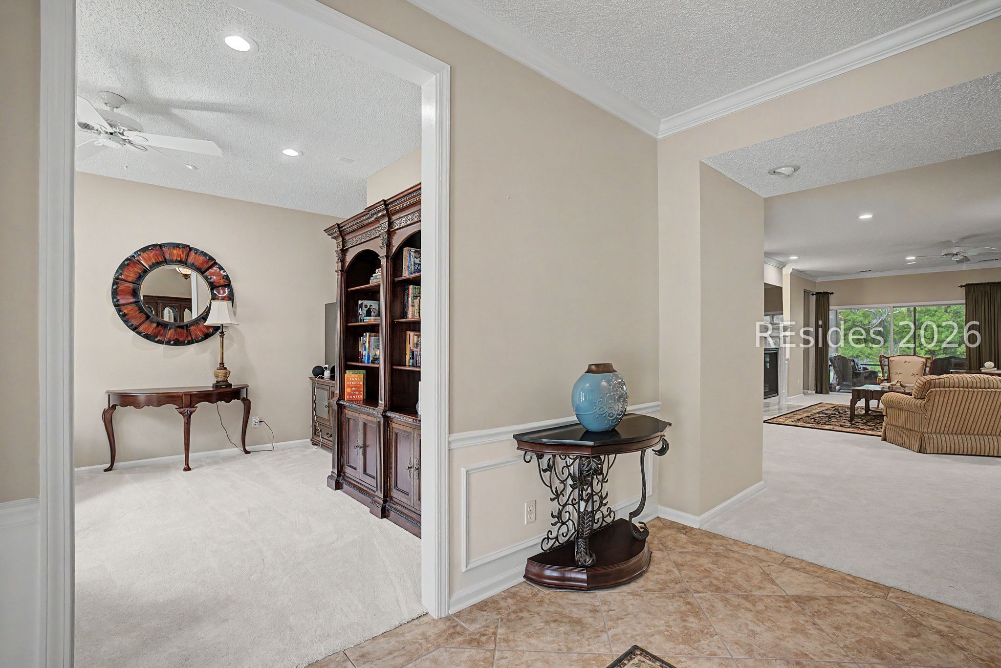 10 Amaryllis Lane