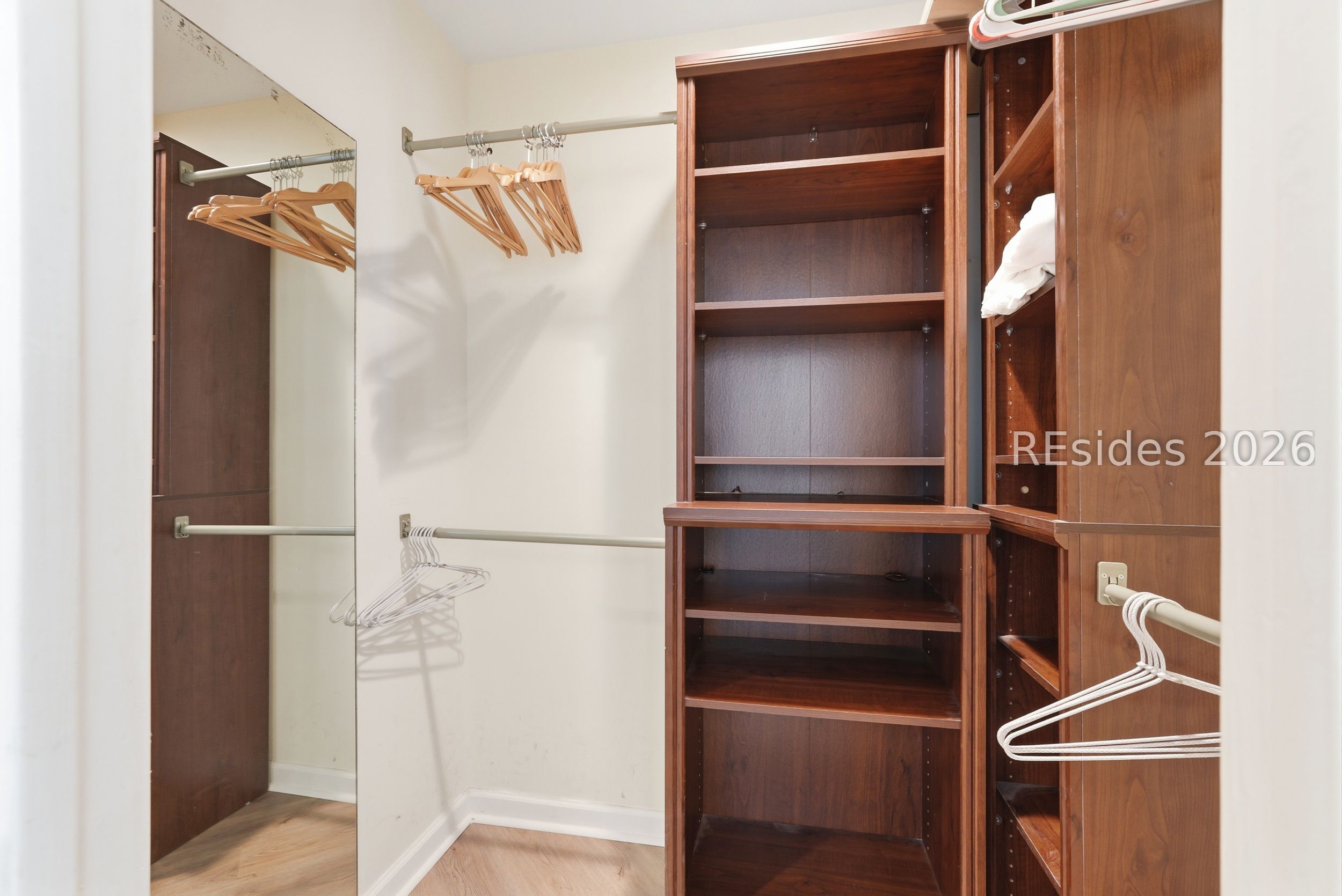 100 Colonnade Drive Unit: 144