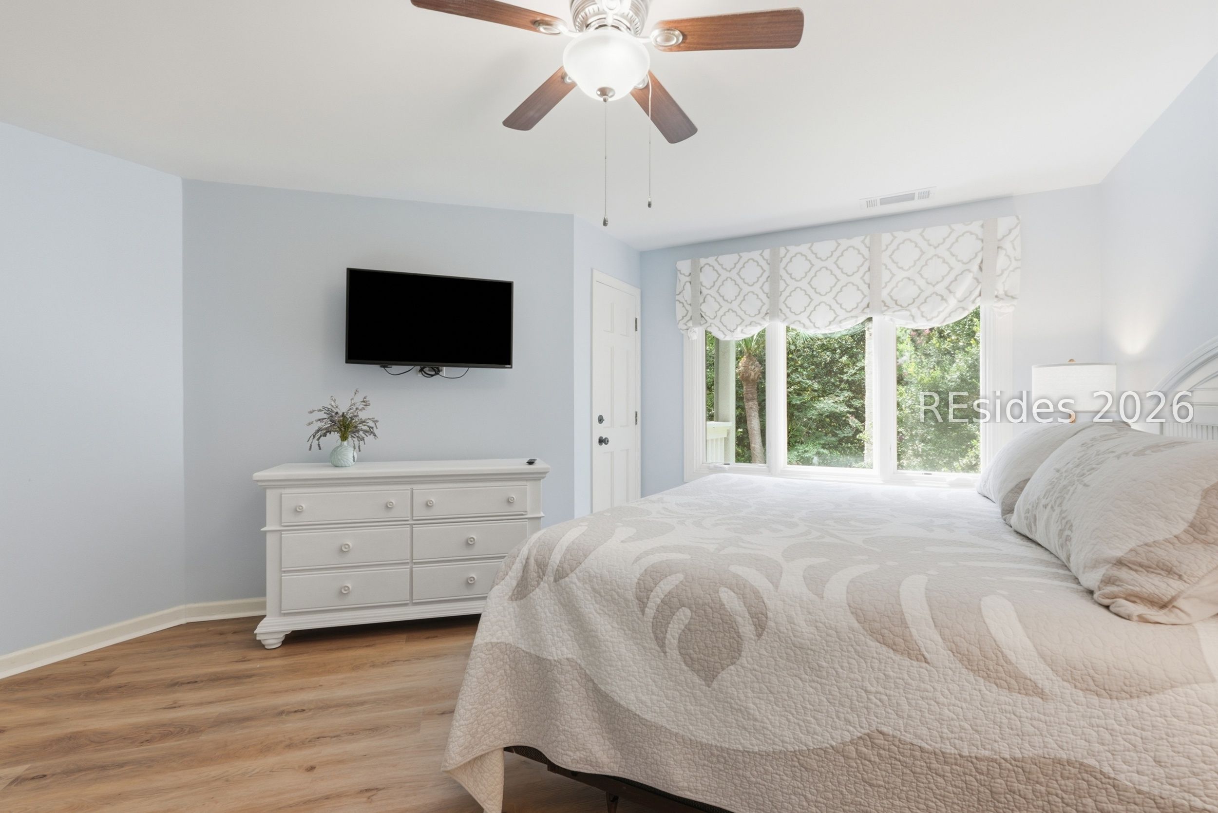 100 Colonnade Drive Unit: 144