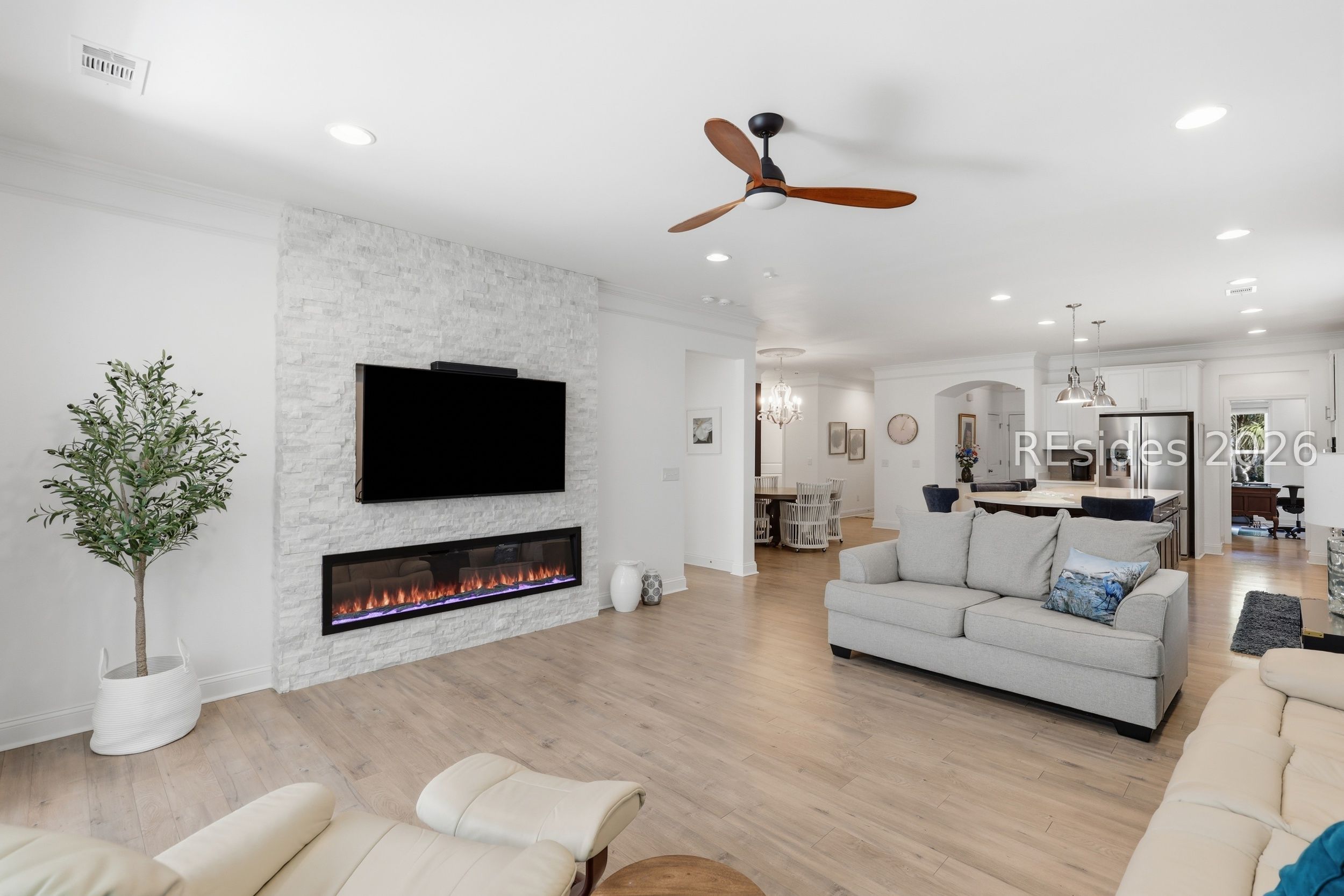 1151 Northlake Boulevard