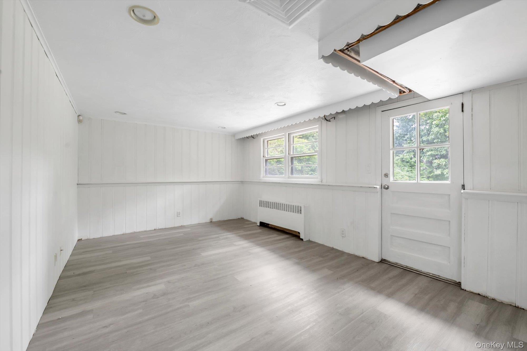 64 Morewood Oaks
