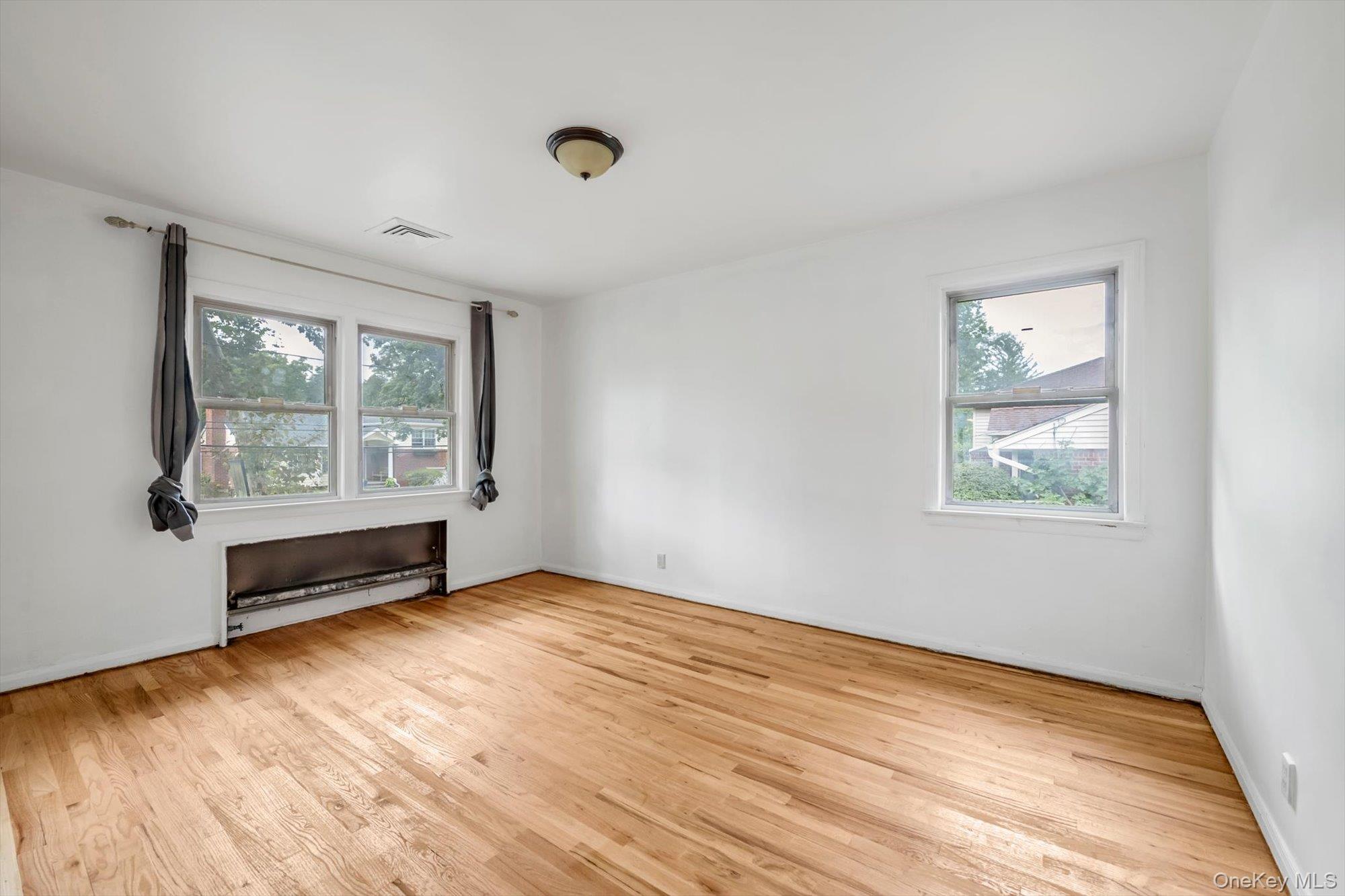 64 Morewood Oaks