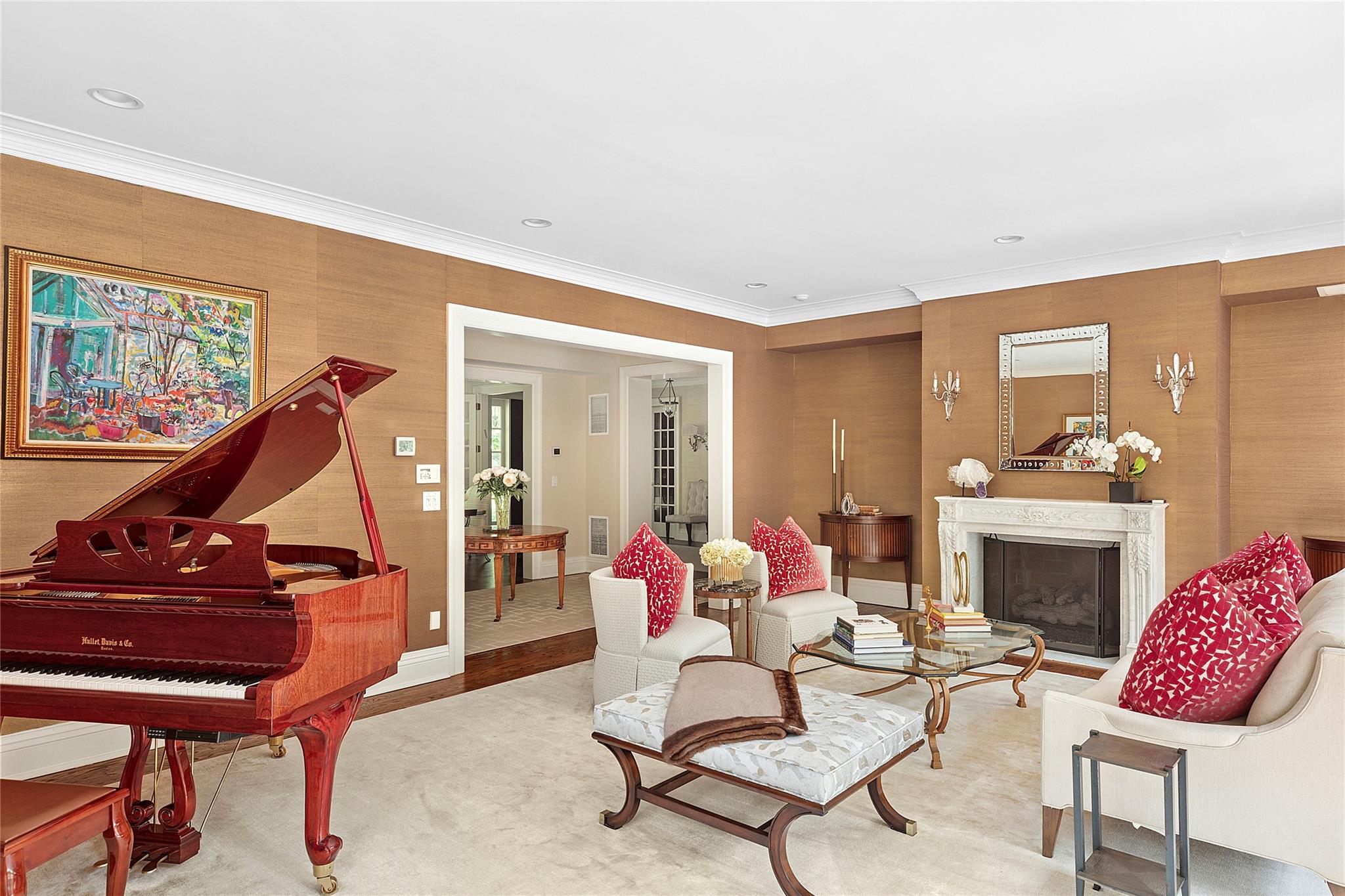 4 Pond Lane