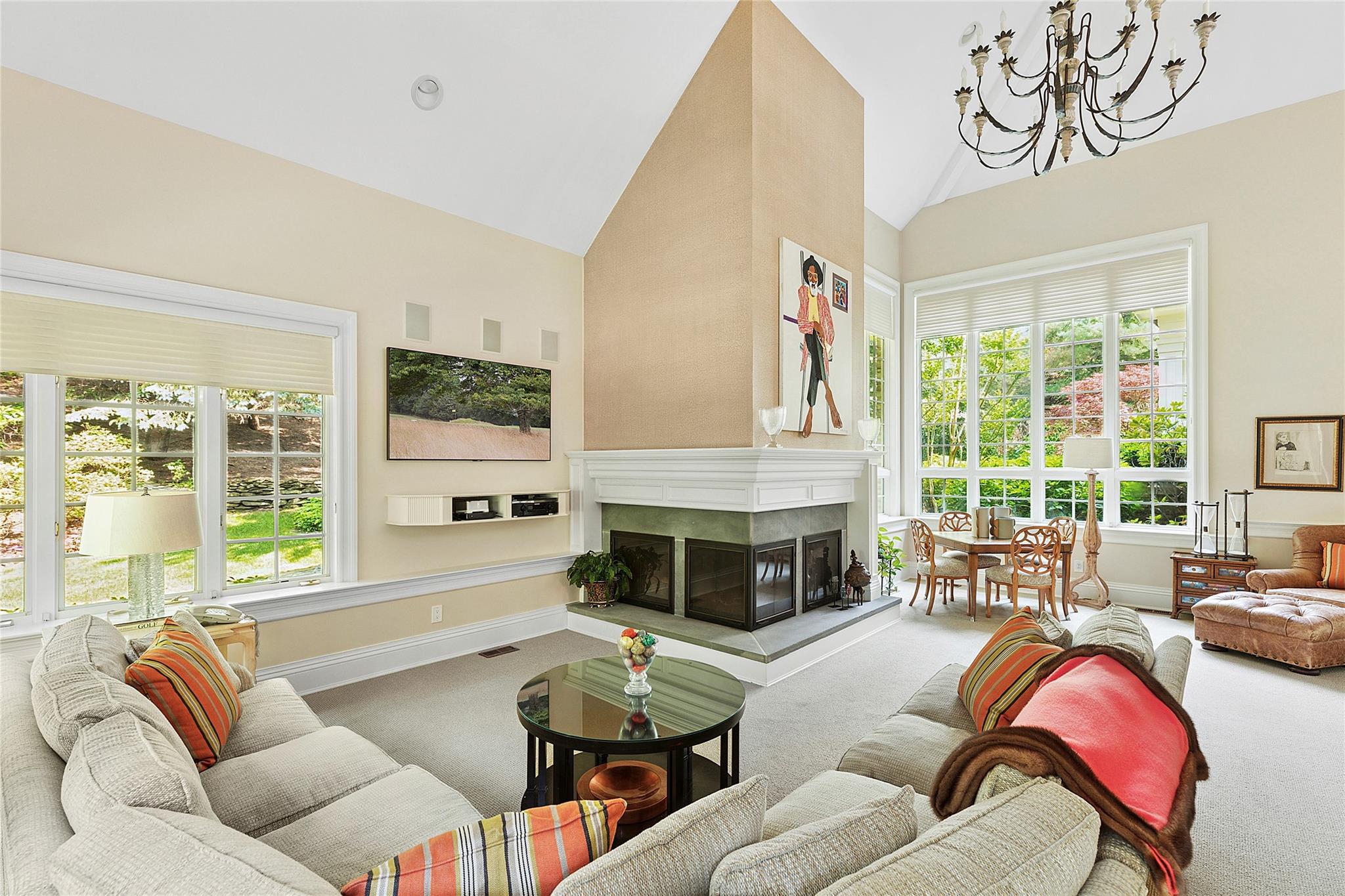 4 Pond Lane