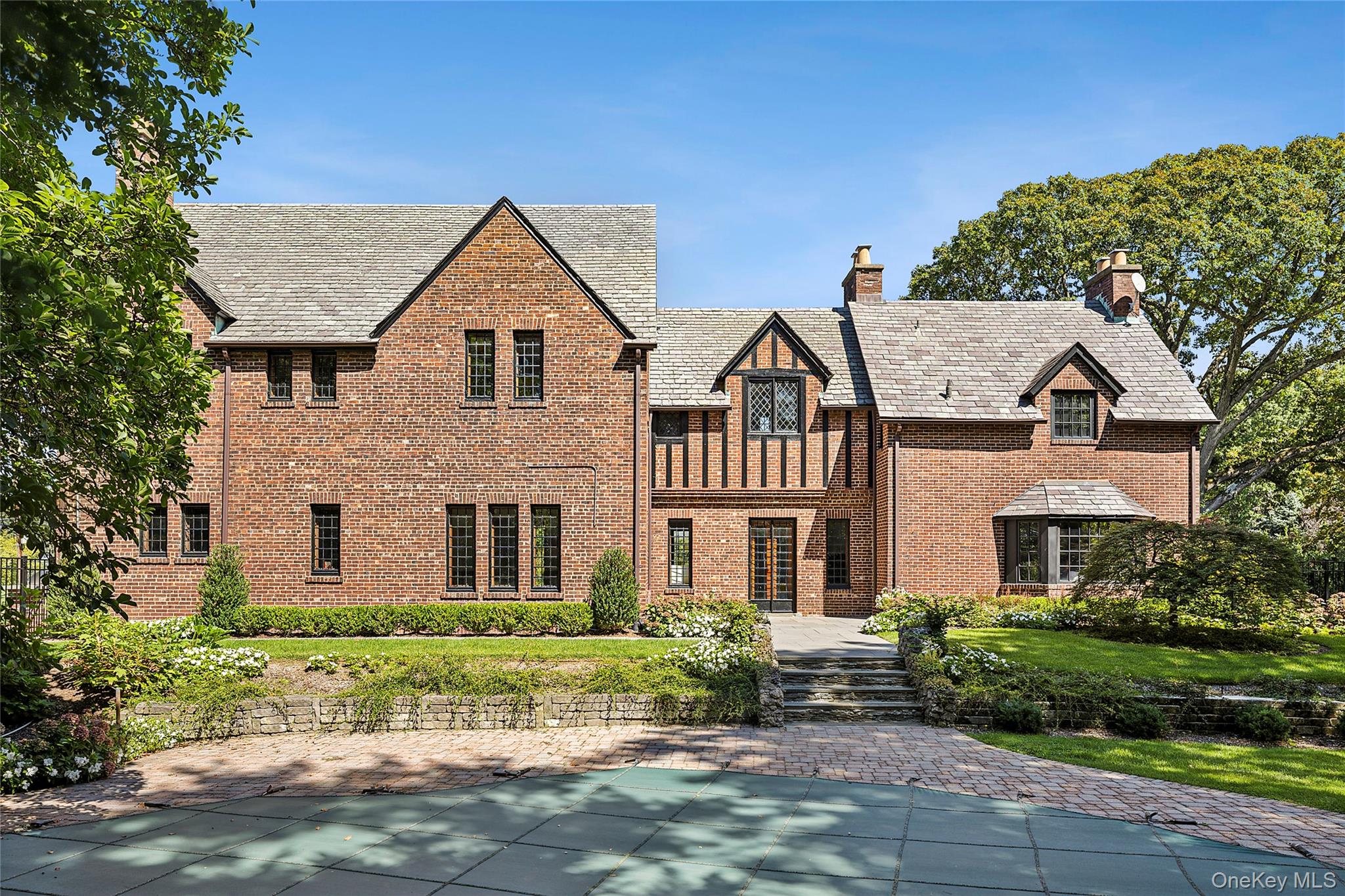 38 Country Club Drive