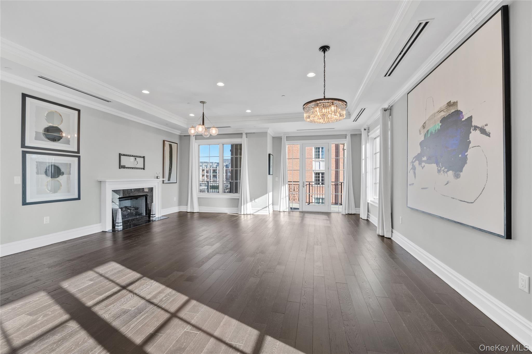 5000 Royal Court Unit: 5114