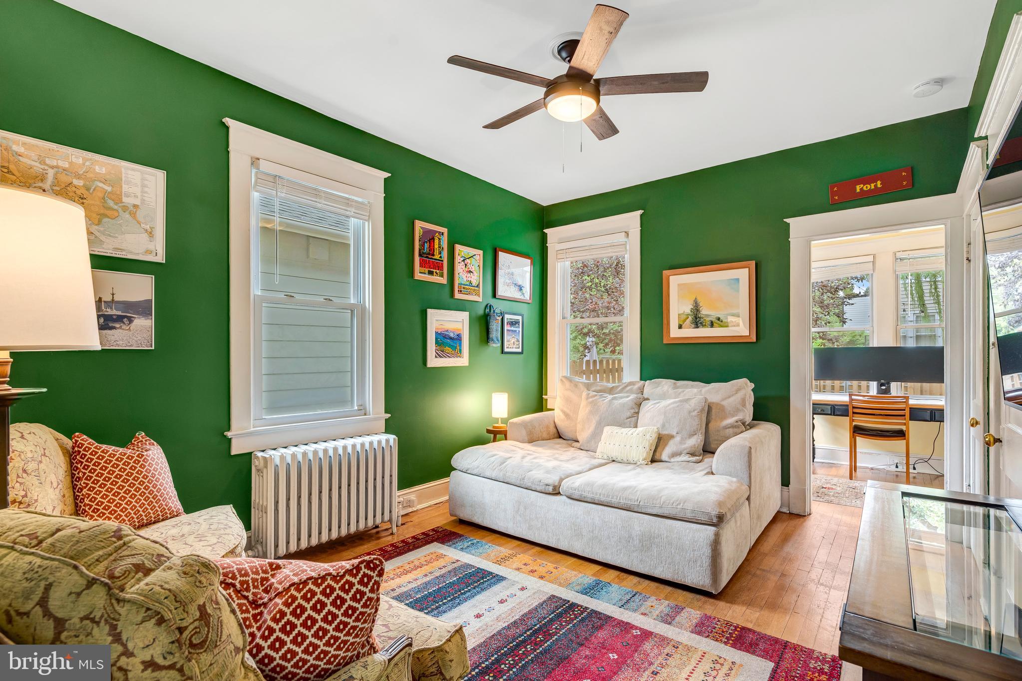 3003 10TH STREET NE