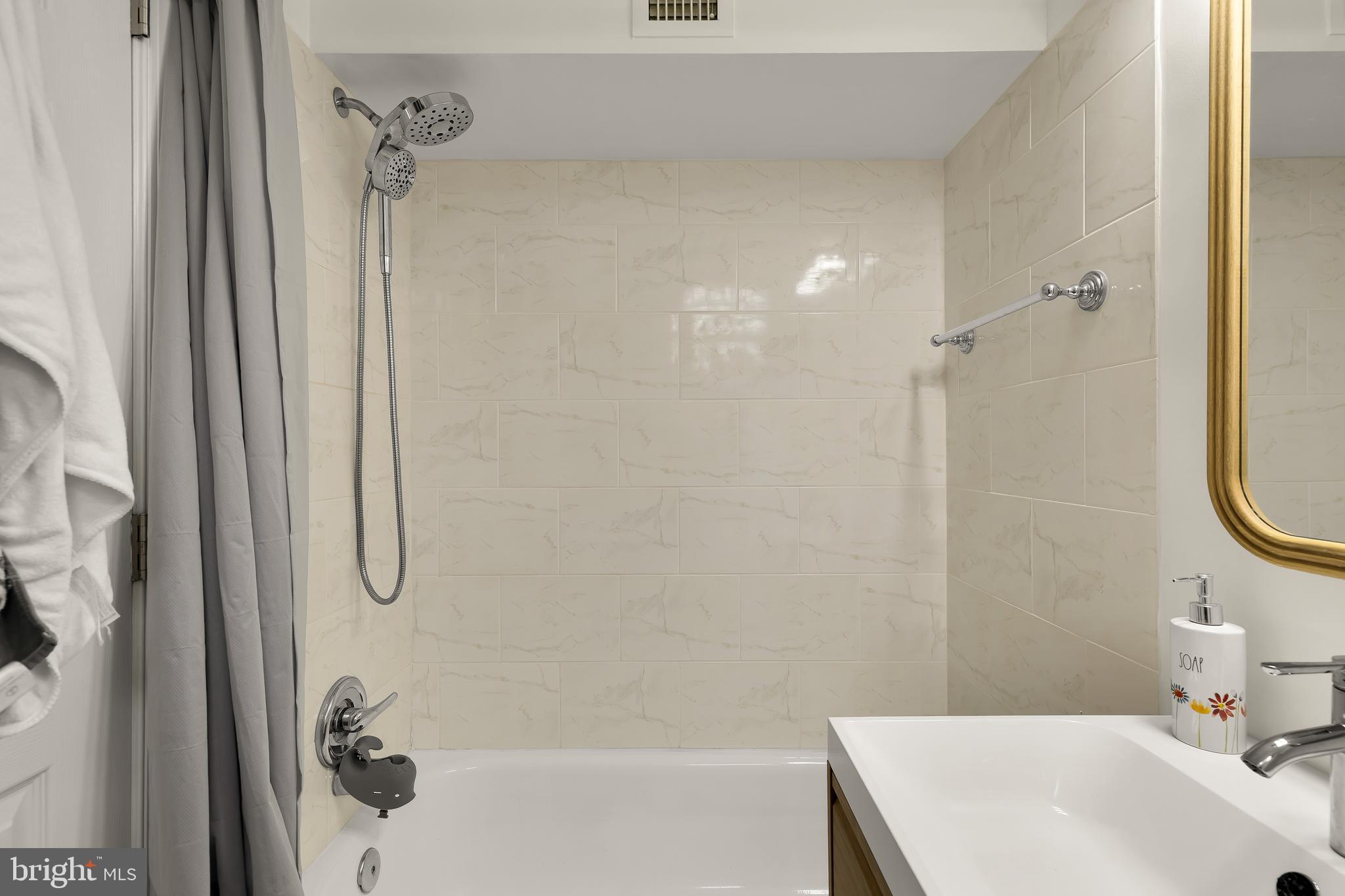 3821 NEWARK STREET NW B440